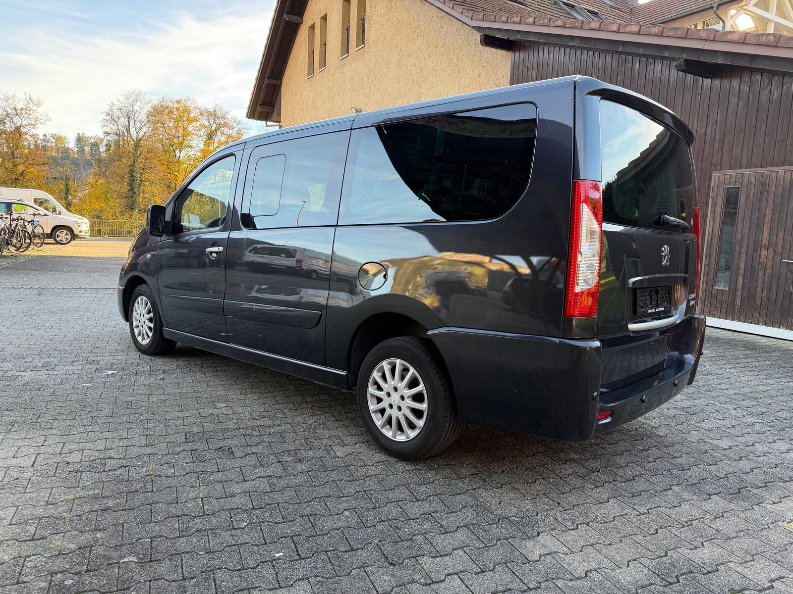 PEUGEOT Expert Tepee 2.0 HDi Allure L2, Diesel, Occasion / Utilisé, Manuelle - 6