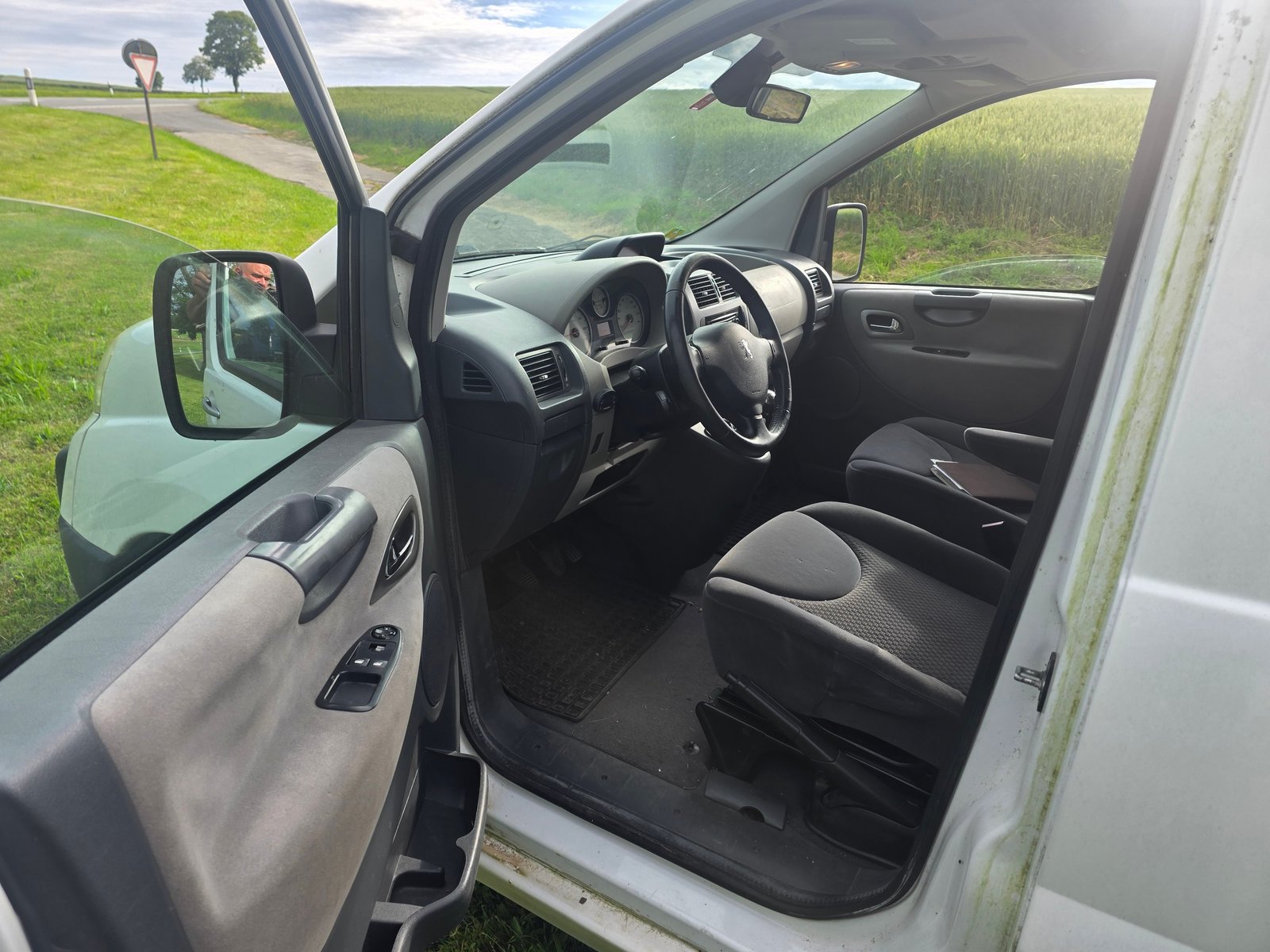 PEUGEOT Expert Tepee 2.0 HDi Confort L2, Diesel, Occasion / Utilisé, Manuelle - 7