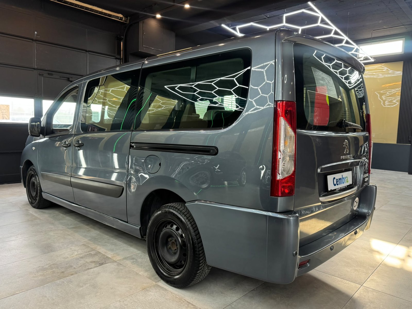 PEUGEOT Expert Tepee 2.0 HDi Active L2, Diesel, Occasion / Gebraucht, Handschaltung - 7