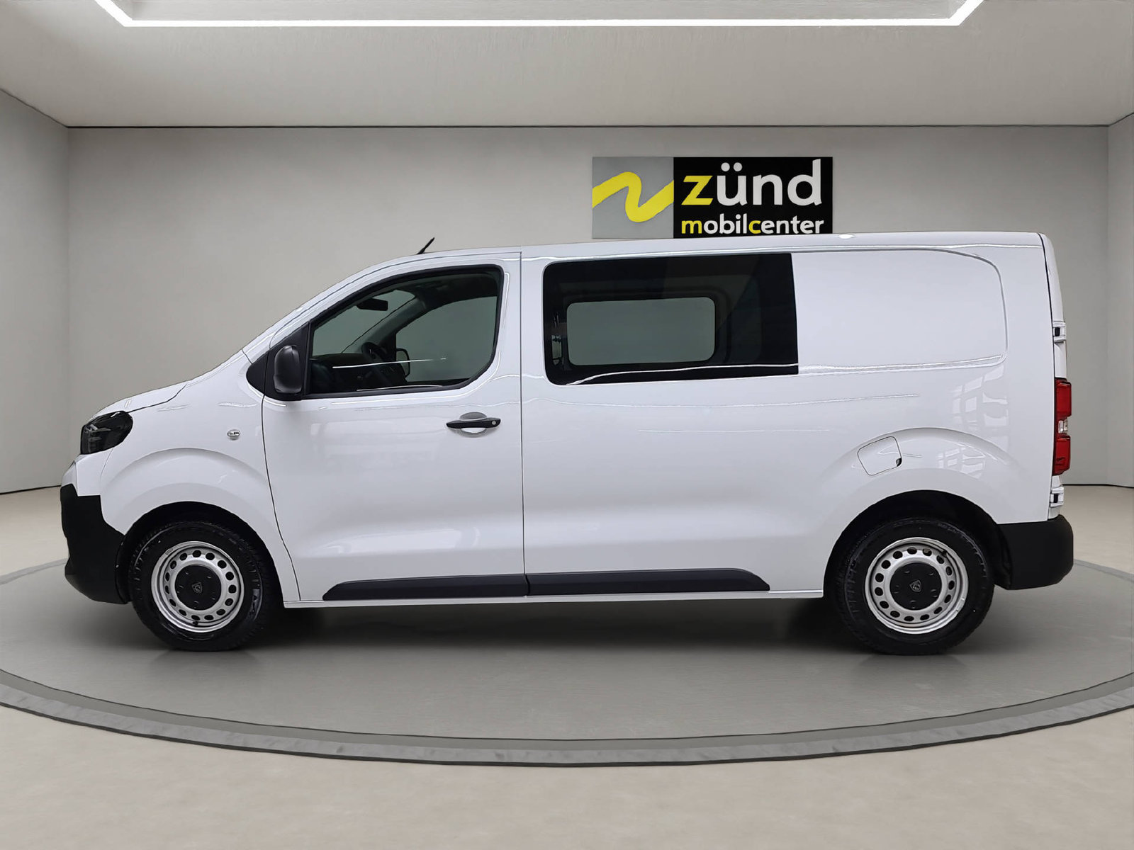 PEUGEOT Expert Kaw. Standard 2.0 BlueHDi 145 S/S, Diesel, Auto nuove, Automatico - 2
