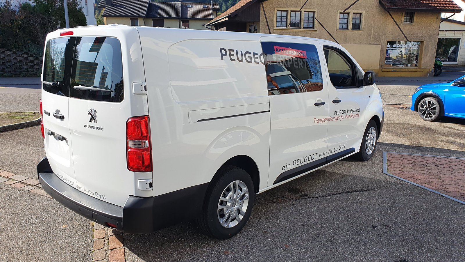 PEUGEOT Expert 50 KWh Standard, Electric, New car, Automatic - 6