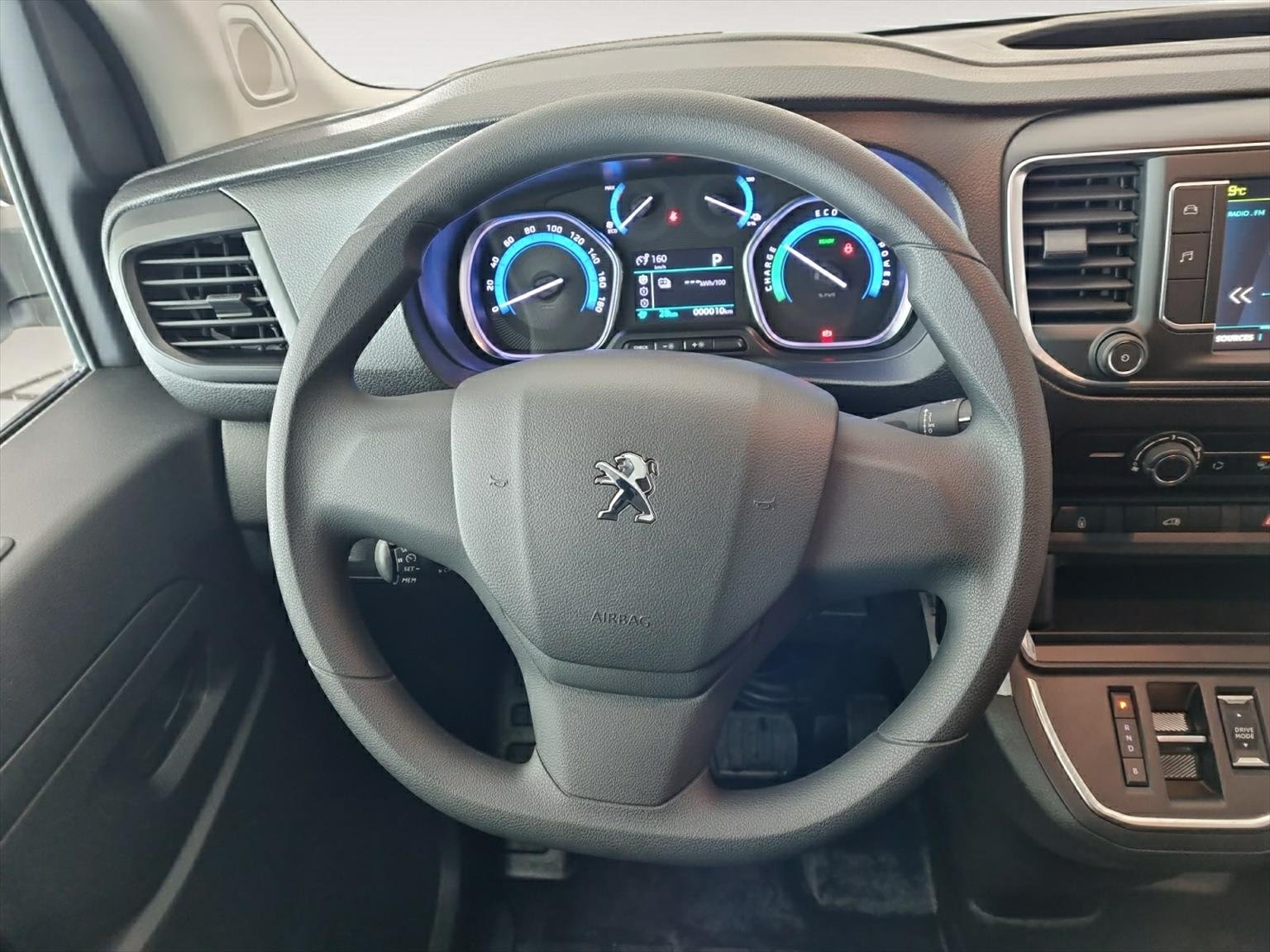 PEUGEOT e-Expert Premium 50 KWh Standard, Electric, New car, Automatic - 7