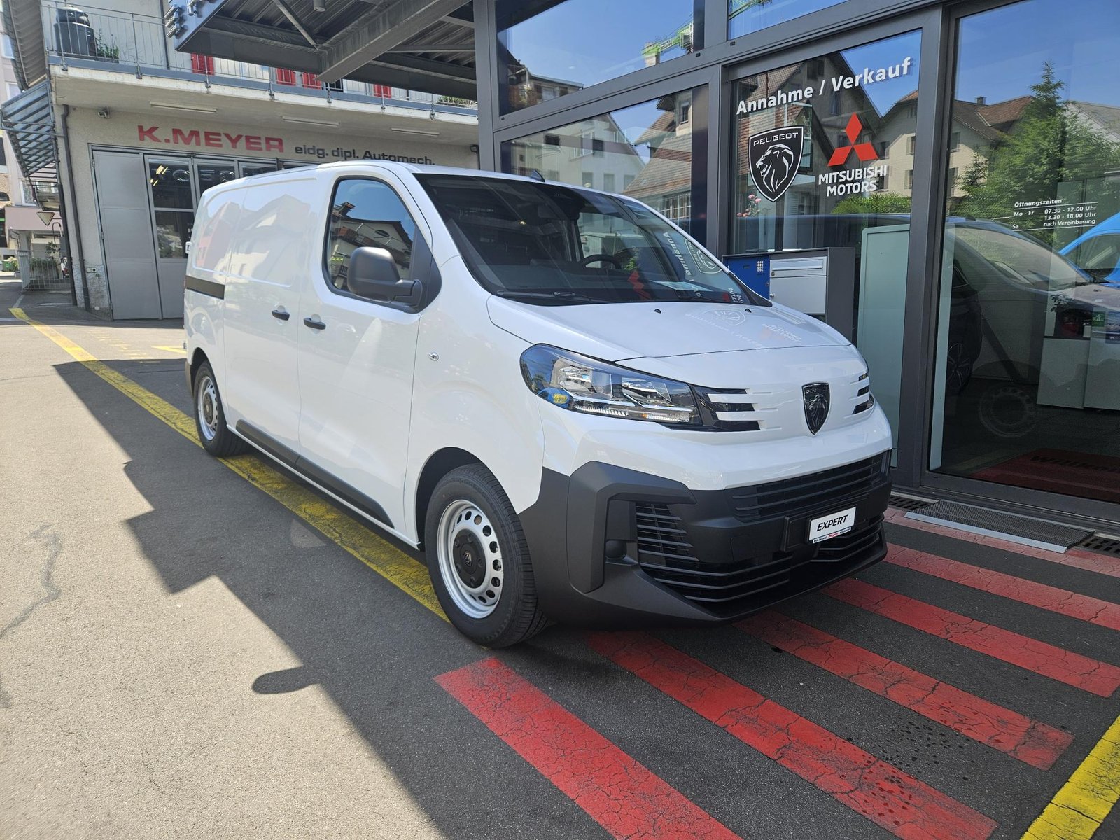 PEUGEOT Expert Kaw. Standard 2.2 BlueHDi 150 S/S
