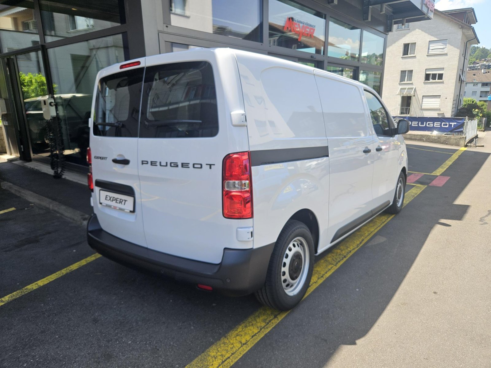 PEUGEOT Expert Kaw. Standard 2.2 BlueHDi 150 S/S, Diesel, Auto nuove, Automatico - 5