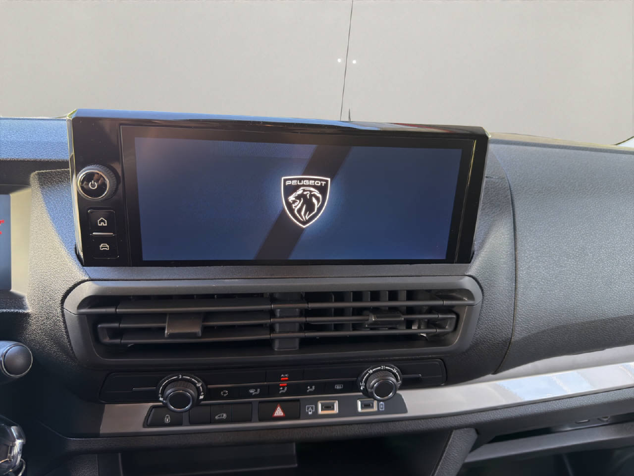 PEUGEOT Expert Kaw. Standard 2.2 BlueHDi, Diesel, Neuwagen, Automatik - 6