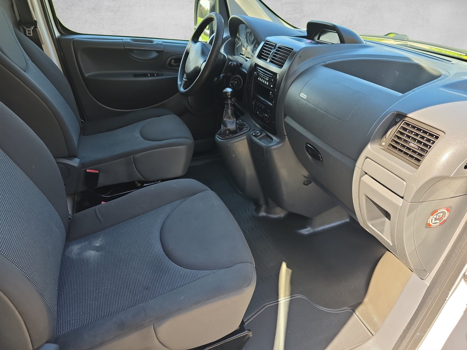 PEUGEOT Expert 2.0 HDi 227 L1H1, Diesel, Occasion / Gebraucht, Handschaltung - 7