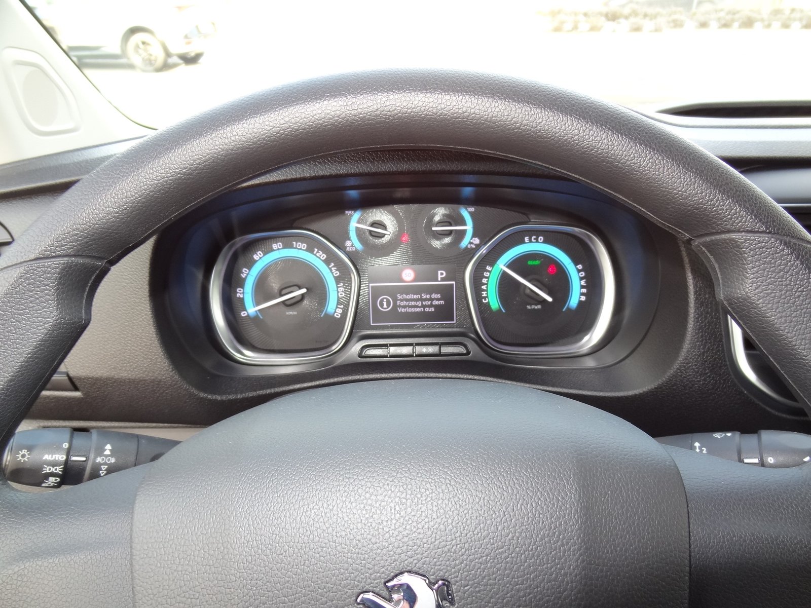 PEUGEOT Expert 75 KWh Standard, Elektro, Occasion / Gebraucht, Automatik - 6