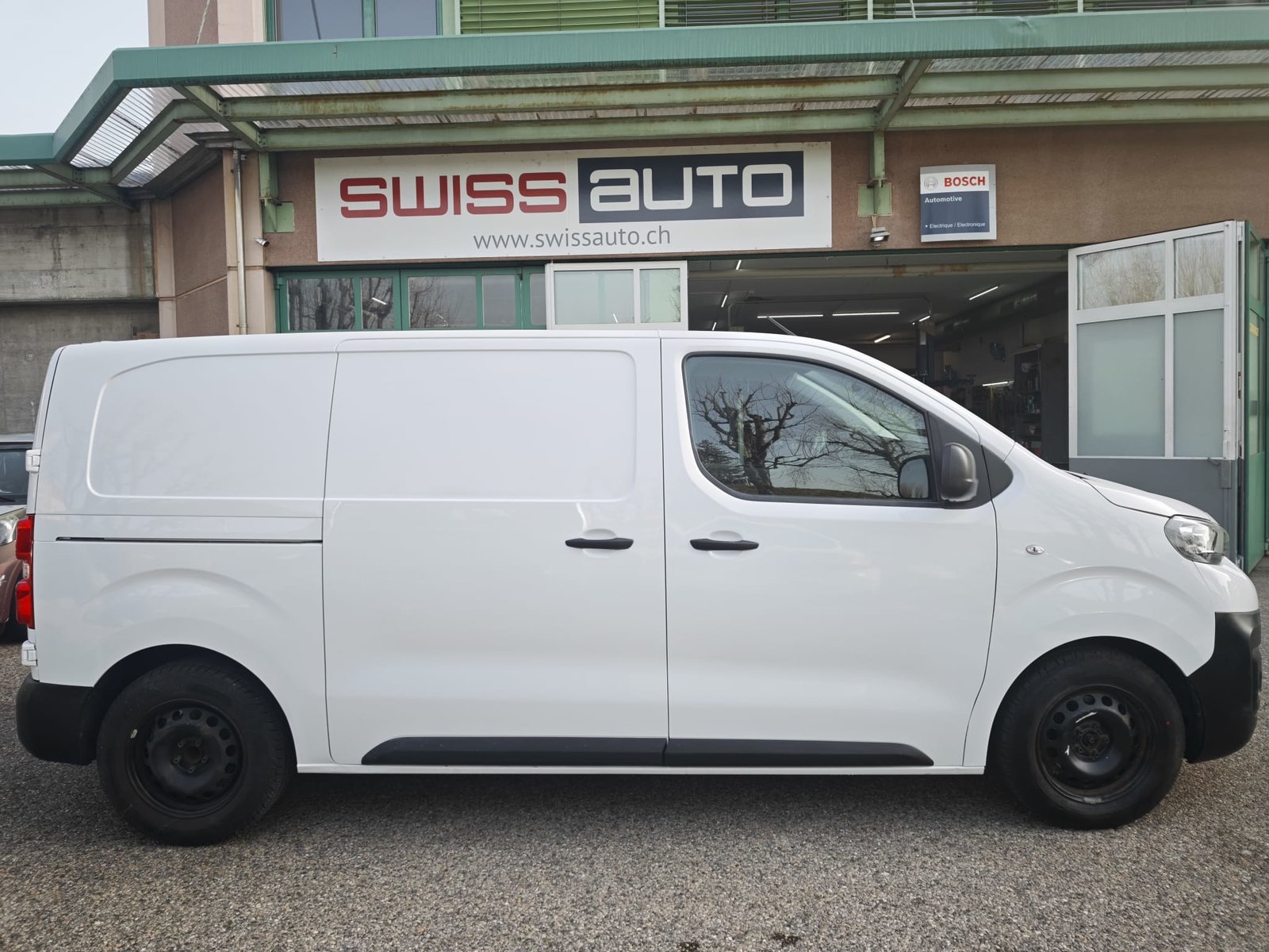 PEUGEOT Expert 2.0 BlueHDi 150 SS Premium Standard, Diesel, Occasion / Utilisé, Manuelle - 4
