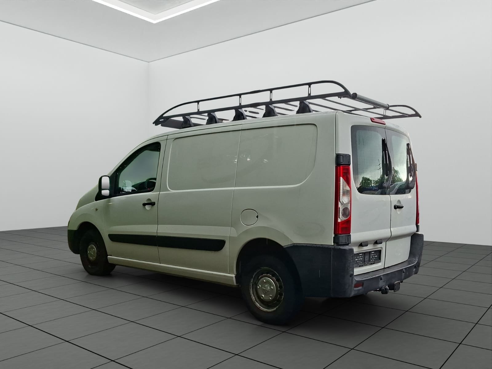 PEUGEOT Expert 1.6 HDi 227 L1H1, Diesel, Second hand / Used, Manual - 5