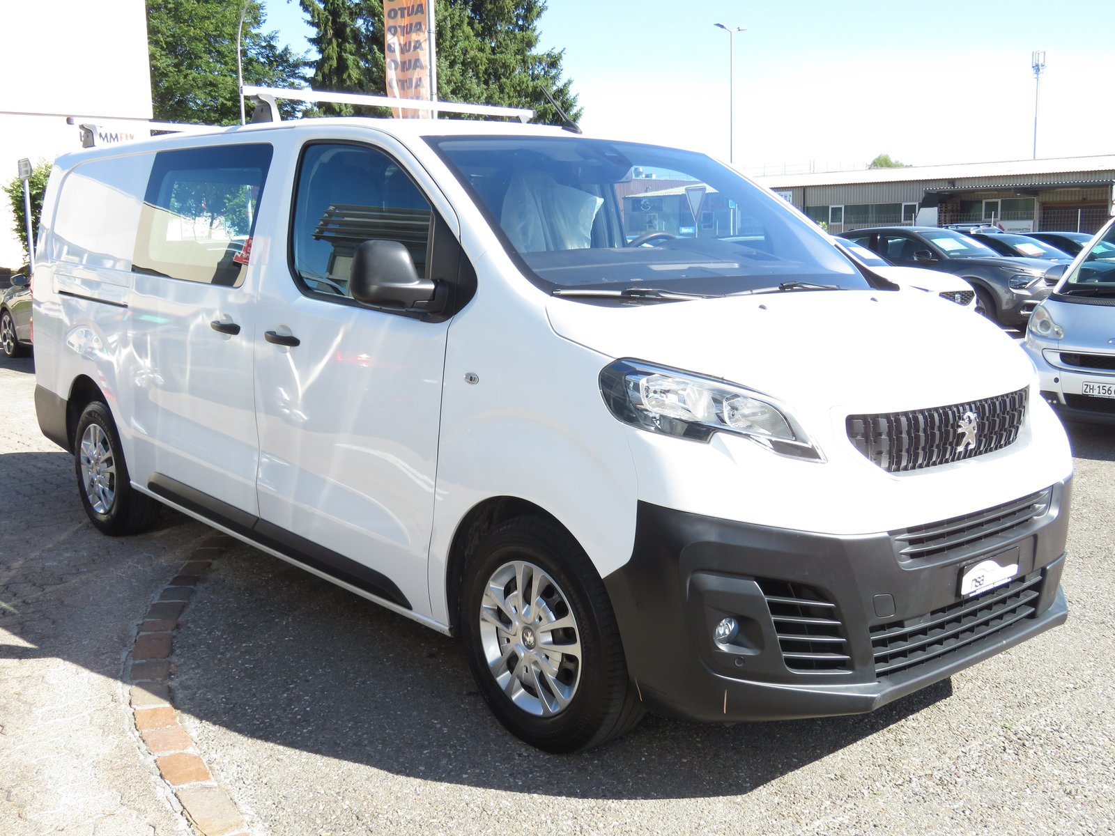 PEUGEOT Expert 2.0 BlueHDi 120 SS Premium Long EAT8 (Automat, Diesel, Occasioni / Usate, Automatico - 3