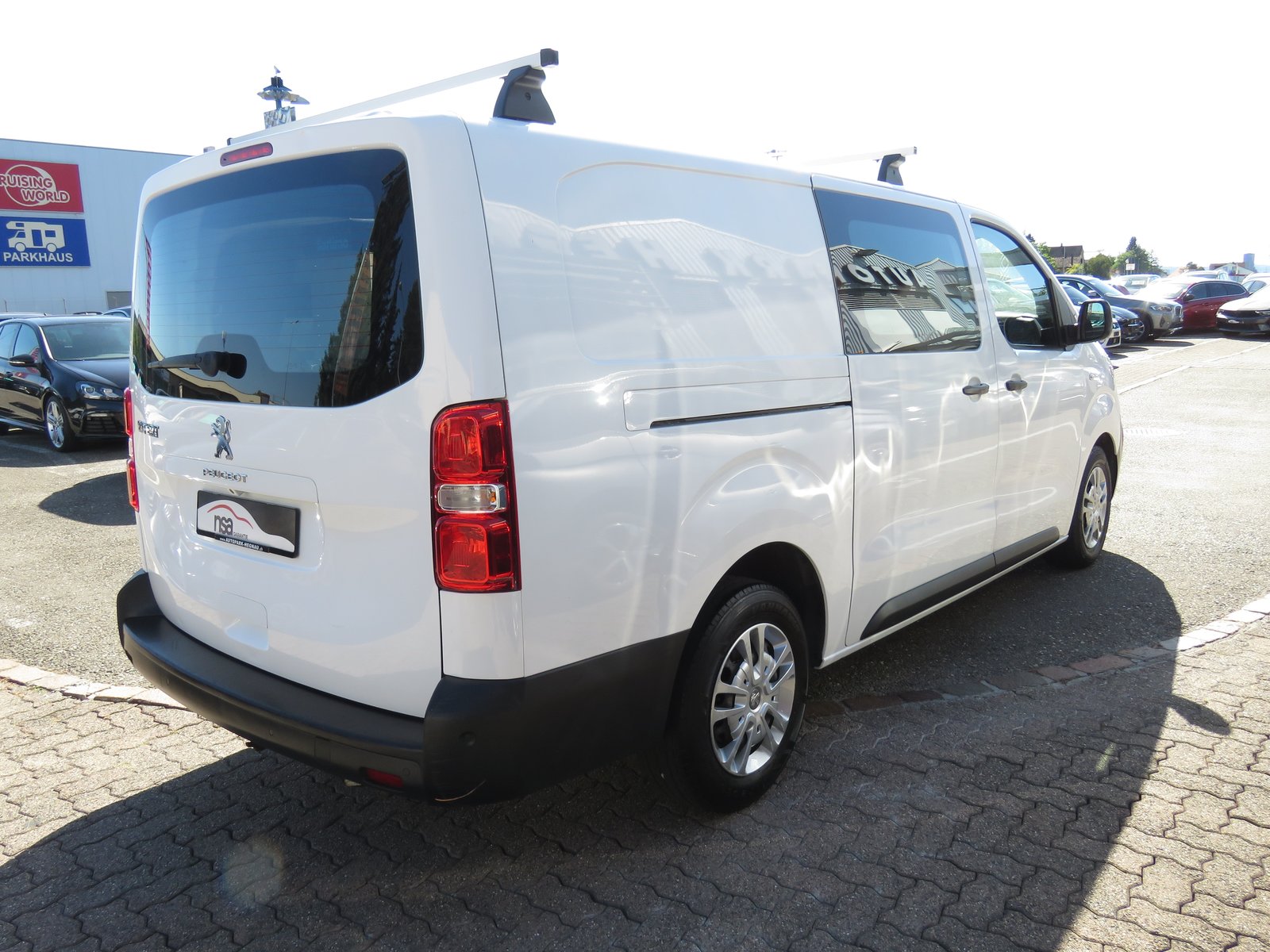 PEUGEOT Expert 2.0 BlueHDi 120 SS Premium Long EAT8 (Automat, Diesel, Occasioni / Usate, Automatico - 4