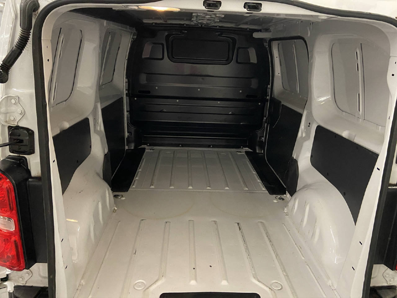 PEUGEOT Expert Kaw. Standard 1.5 BlueHDi 120 S/S, Diesel, Occasion / Gebraucht, Handschaltung - 6