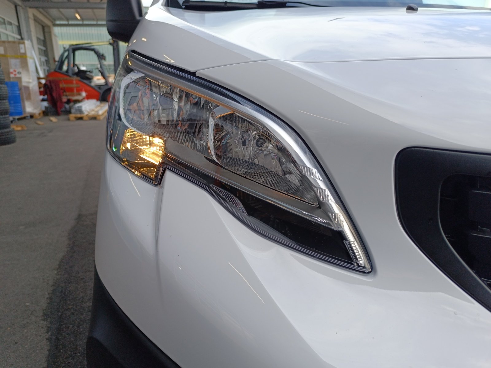 PEUGEOT e-Expert Kaw. Standard 75 kWh, Elettrica, Auto dimostrativa, Automatico - 6