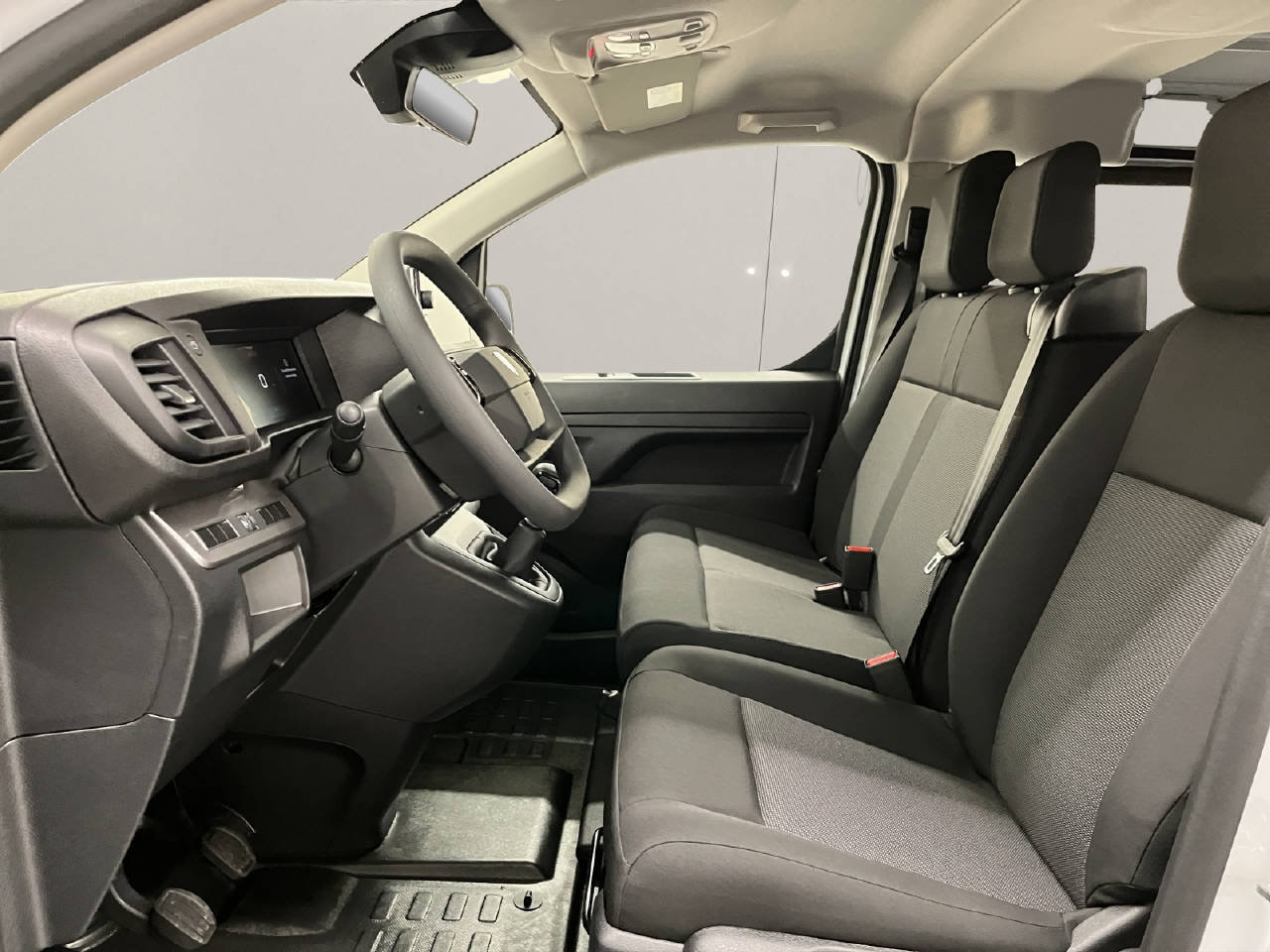 PEUGEOT Expert DKaw. Long vert.va. 2.0 BlueHDi 145 S/S, Diesel, Ex-demonstrator, Manual - 5