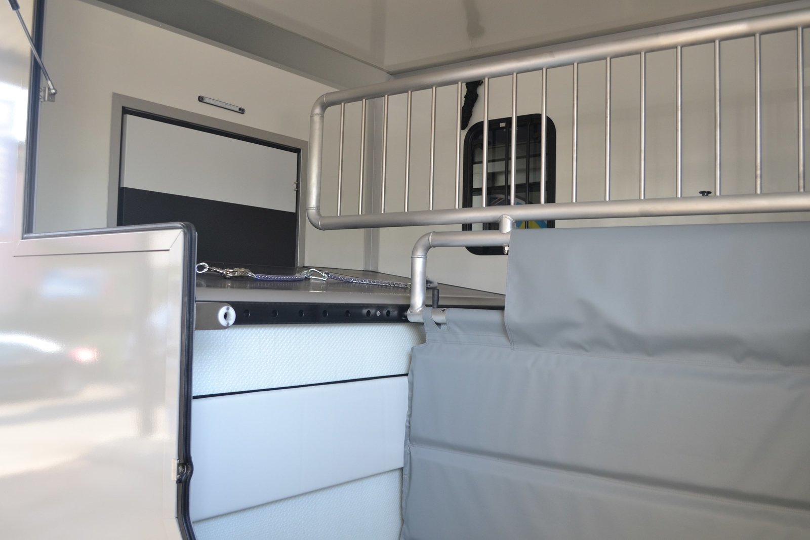PEUGEOT Pferdetransport MSG Superlight Plus, Diesel, Auto nuove, Manuale - 5
