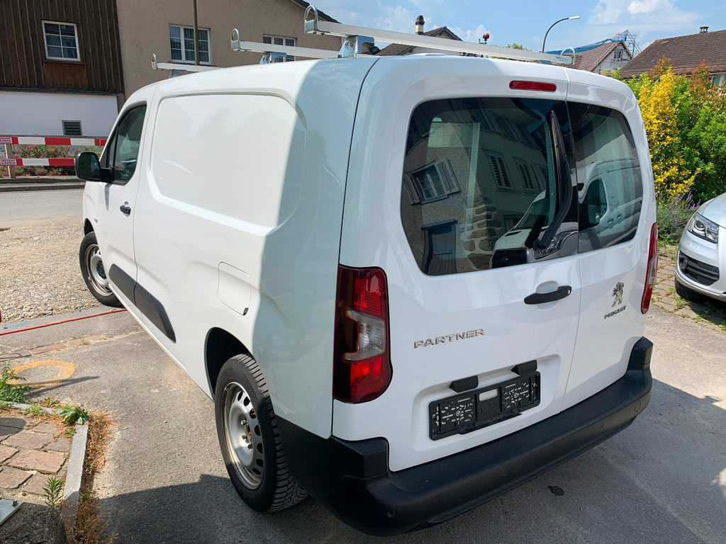 PEUGEOT Partner Kaw. 1000 Long 1.5 BlueHDI 100 Premium S/S, Diesel, Occasion / Gebraucht, Handschaltung - 6