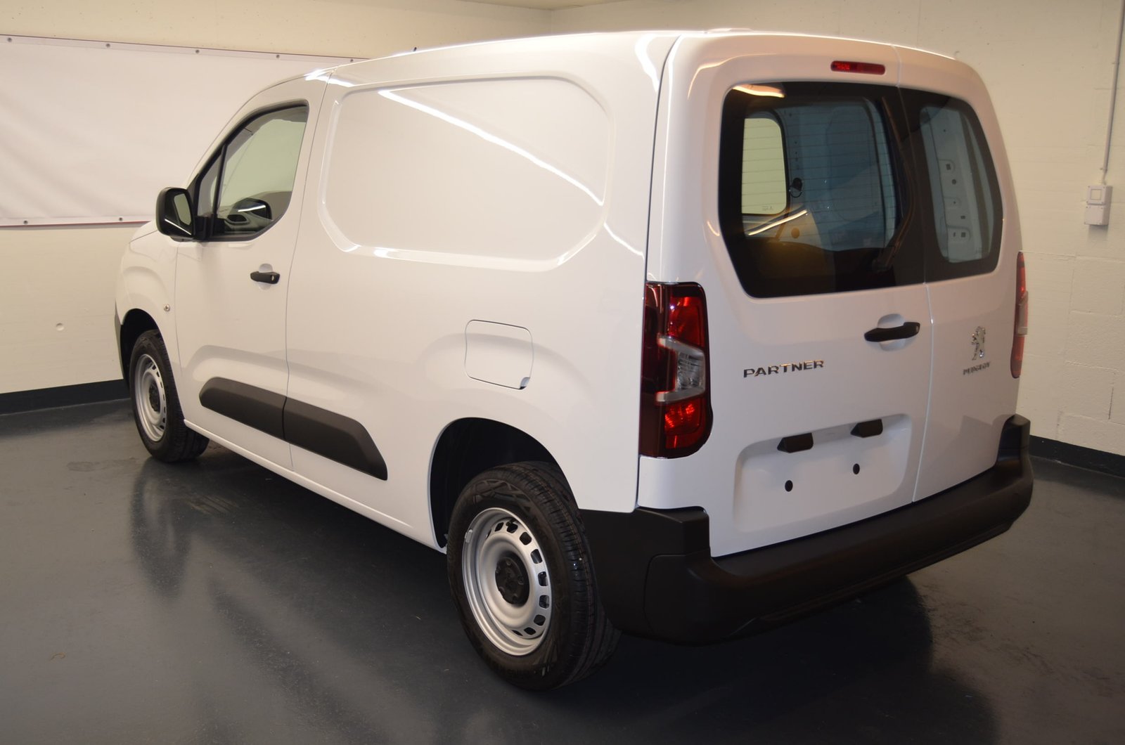 PEUGEOT Partner 1.5 HDi Premium, Diesel, Occasion / Utilisé, Manuelle - 2
