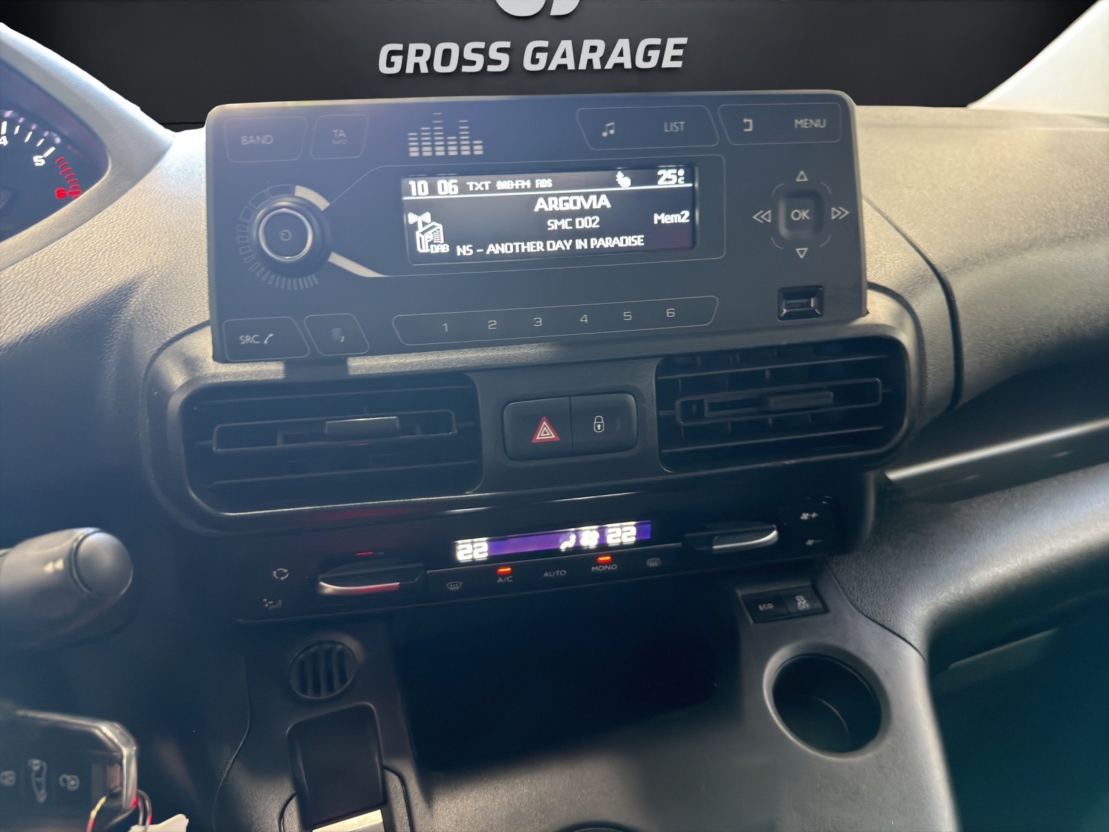 PEUGEOT Partner 1.5HDi s/sPr.EAT8, Diesel, Occasion / Gebraucht, Automatik - 7