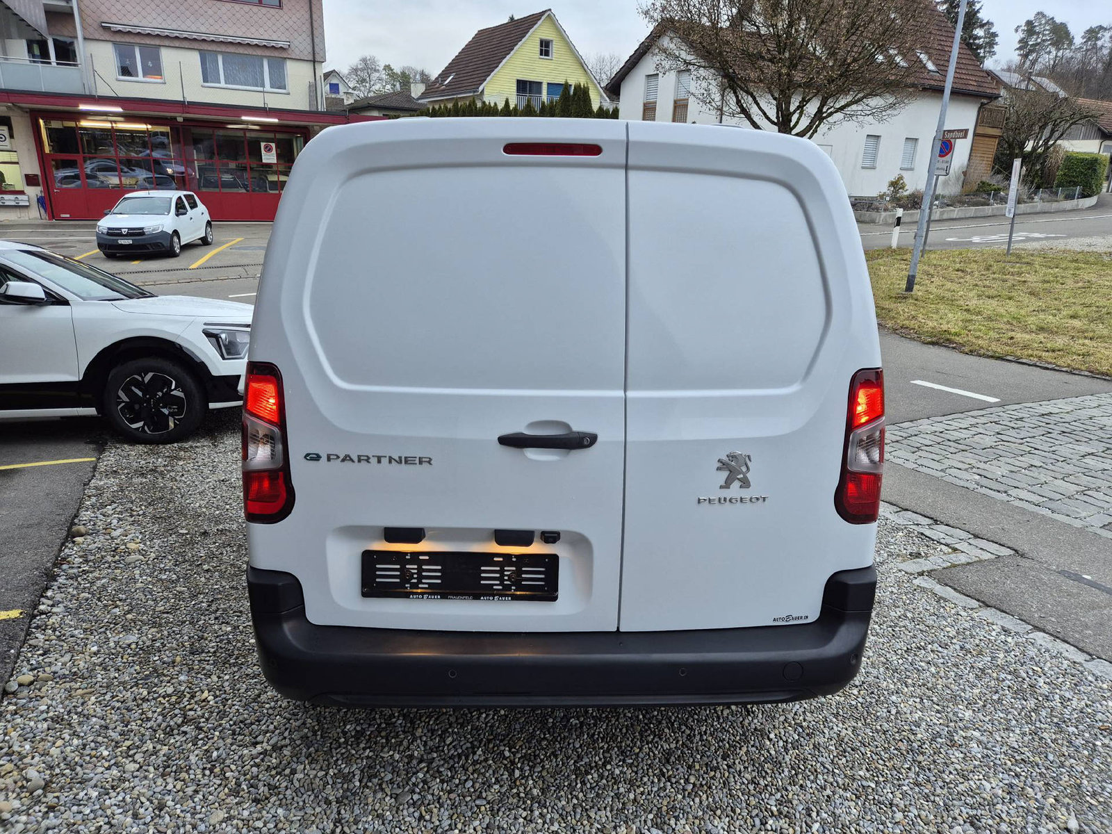 PEUGEOT e-Partner Kaw. 800 Long 50 kWh Premium, Électrique, Voiture nouvelle, Automatique - 7