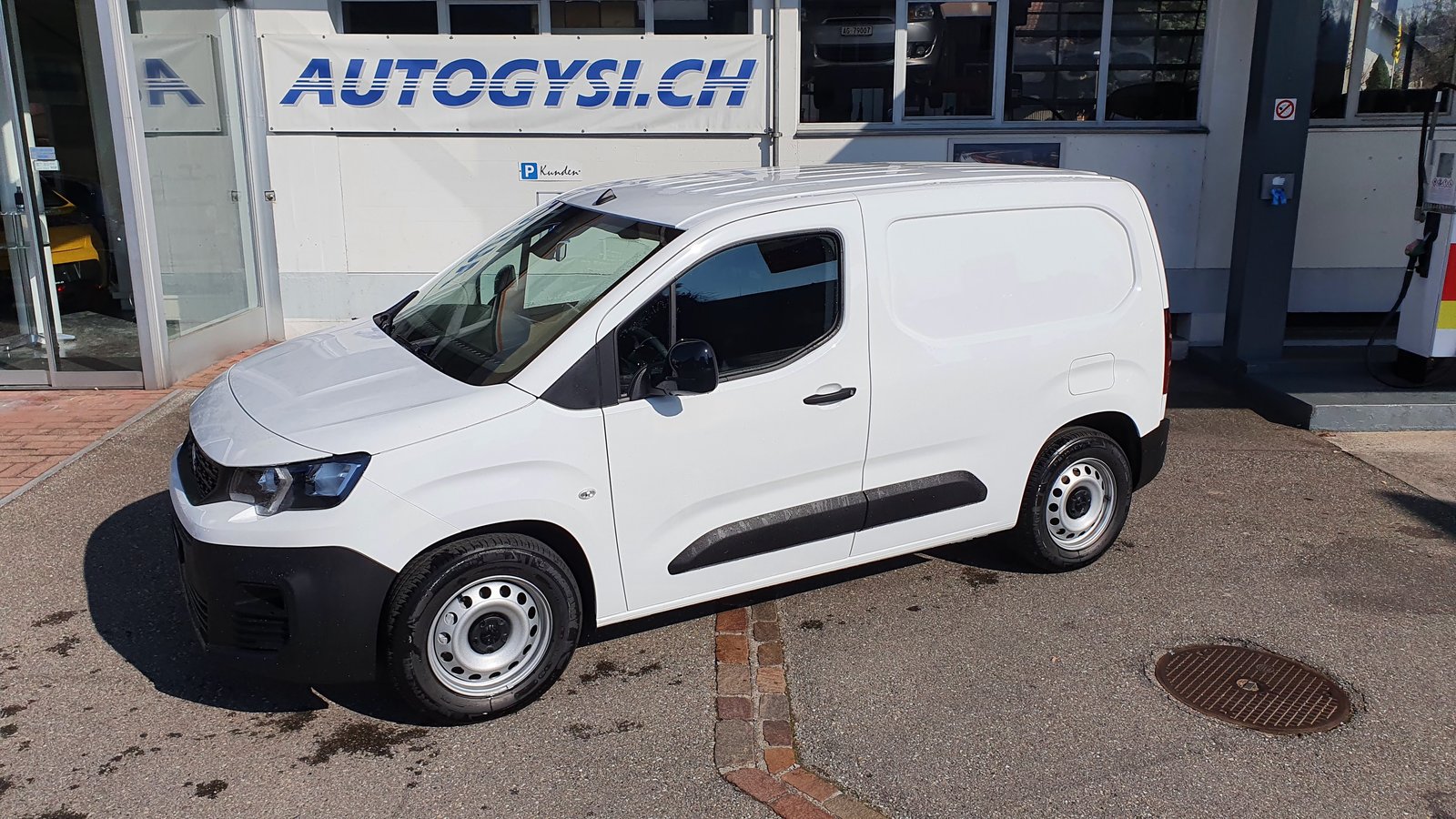 PEUGEOT Partner 1.2 Pure Tech s/s Premium 650kg, Essence, Voiture nouvelle, Manuelle - 4