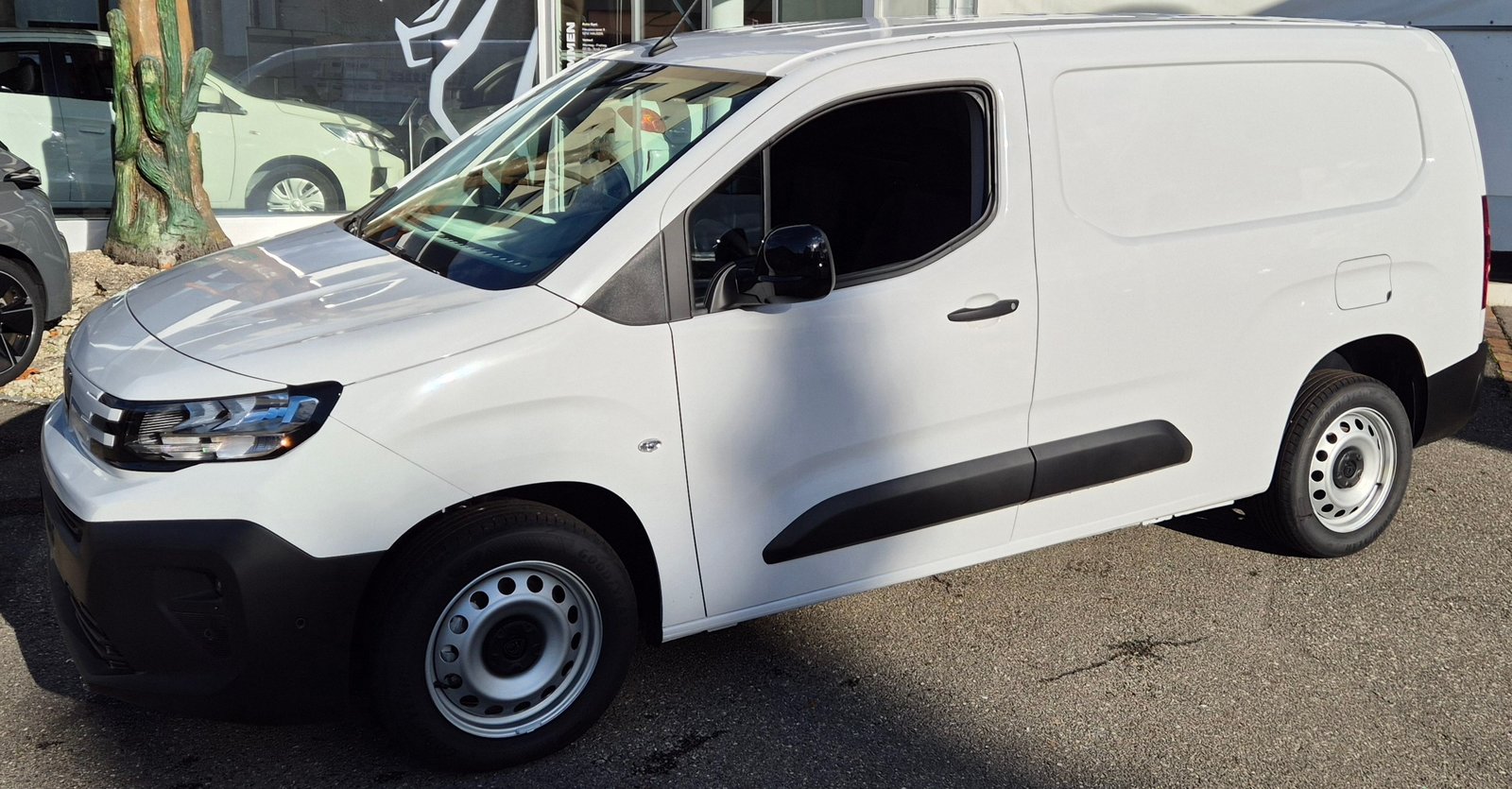 PEUGEOT Partner BlueHDi Long 1000kg Helvetia
