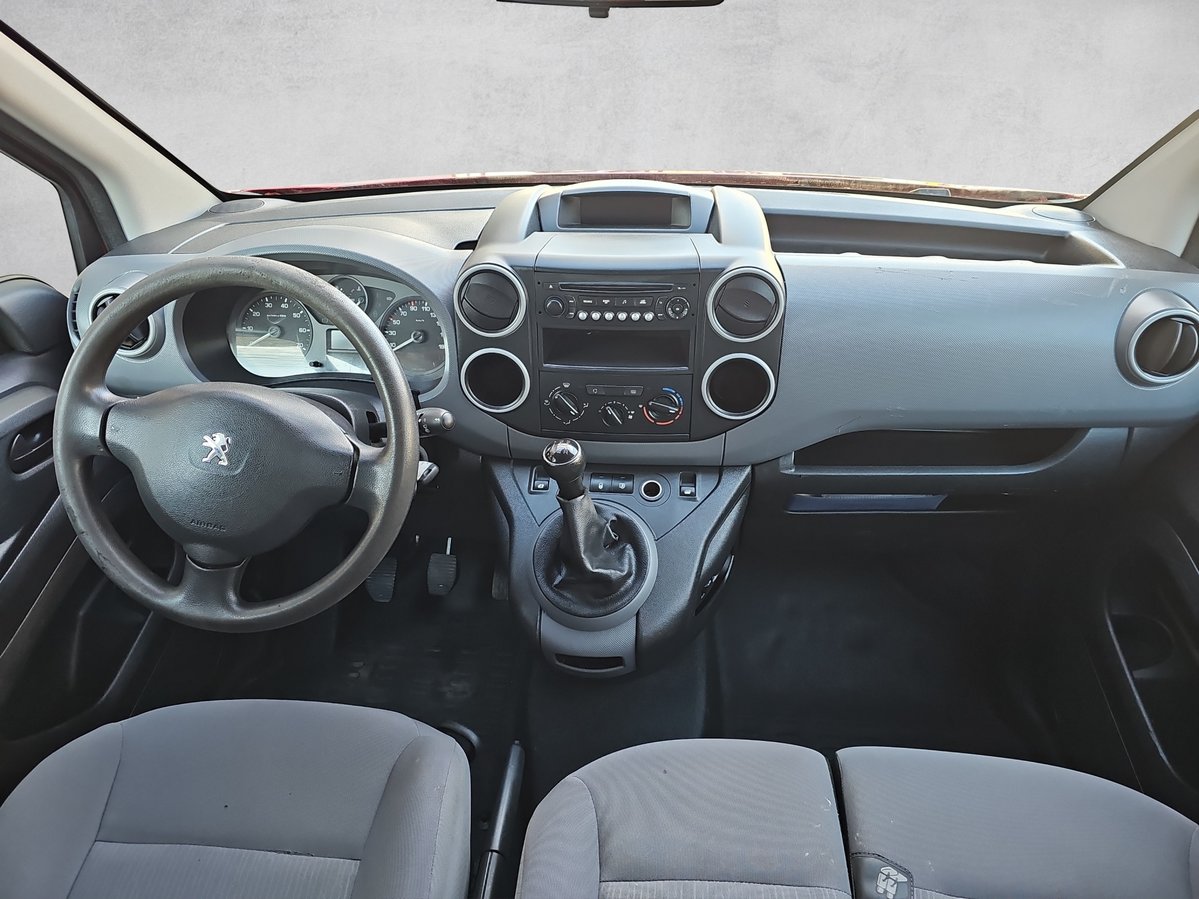 PEUGEOT Partner 1.6 e-HDI Urban Pack, Diesel, Second hand / Used, Manual - 7
