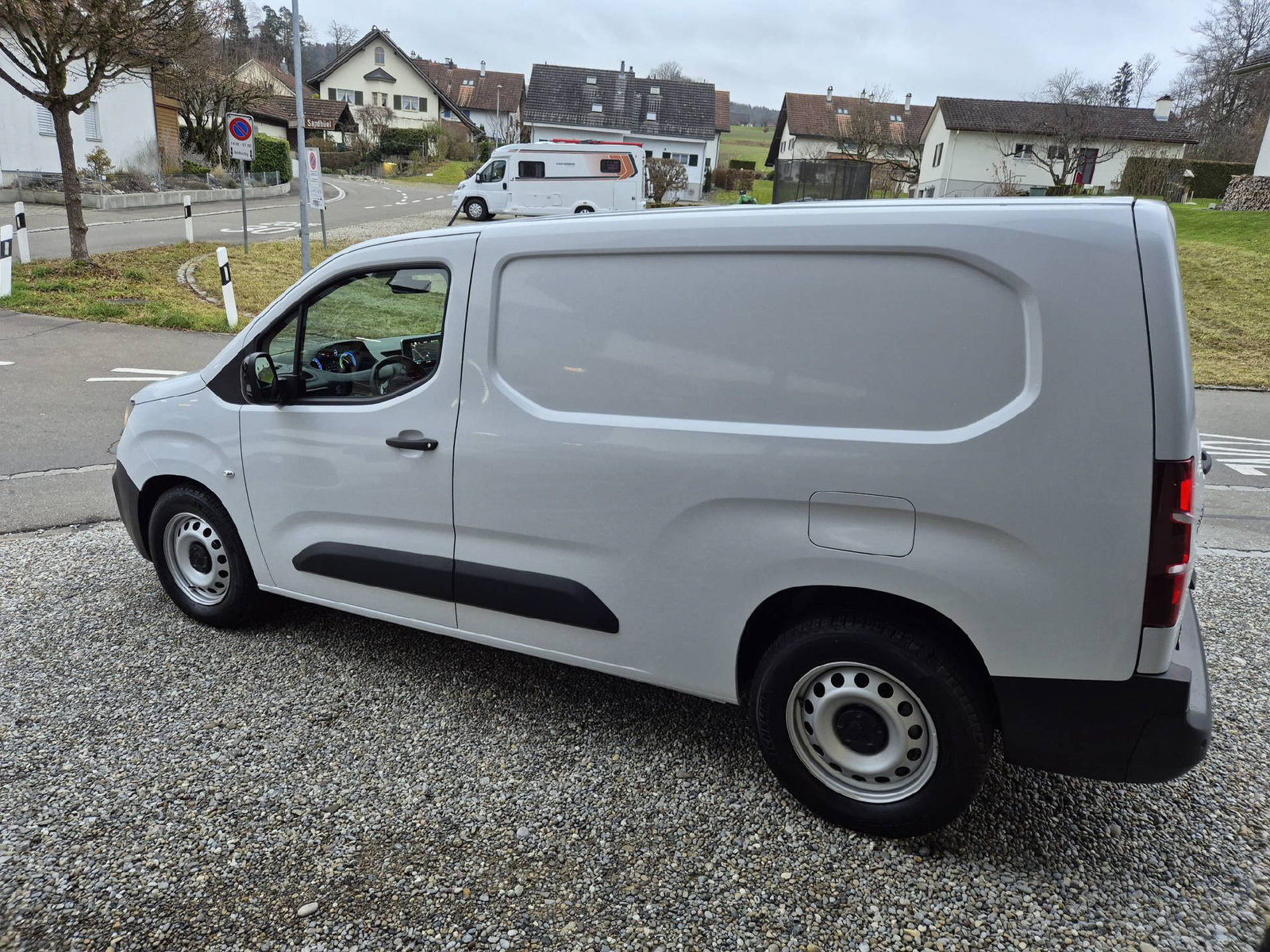 PEUGEOT e-Partner Kaw. 800 Long 50 kWh Premium, Electric, Second hand / Used, Automatic - 6