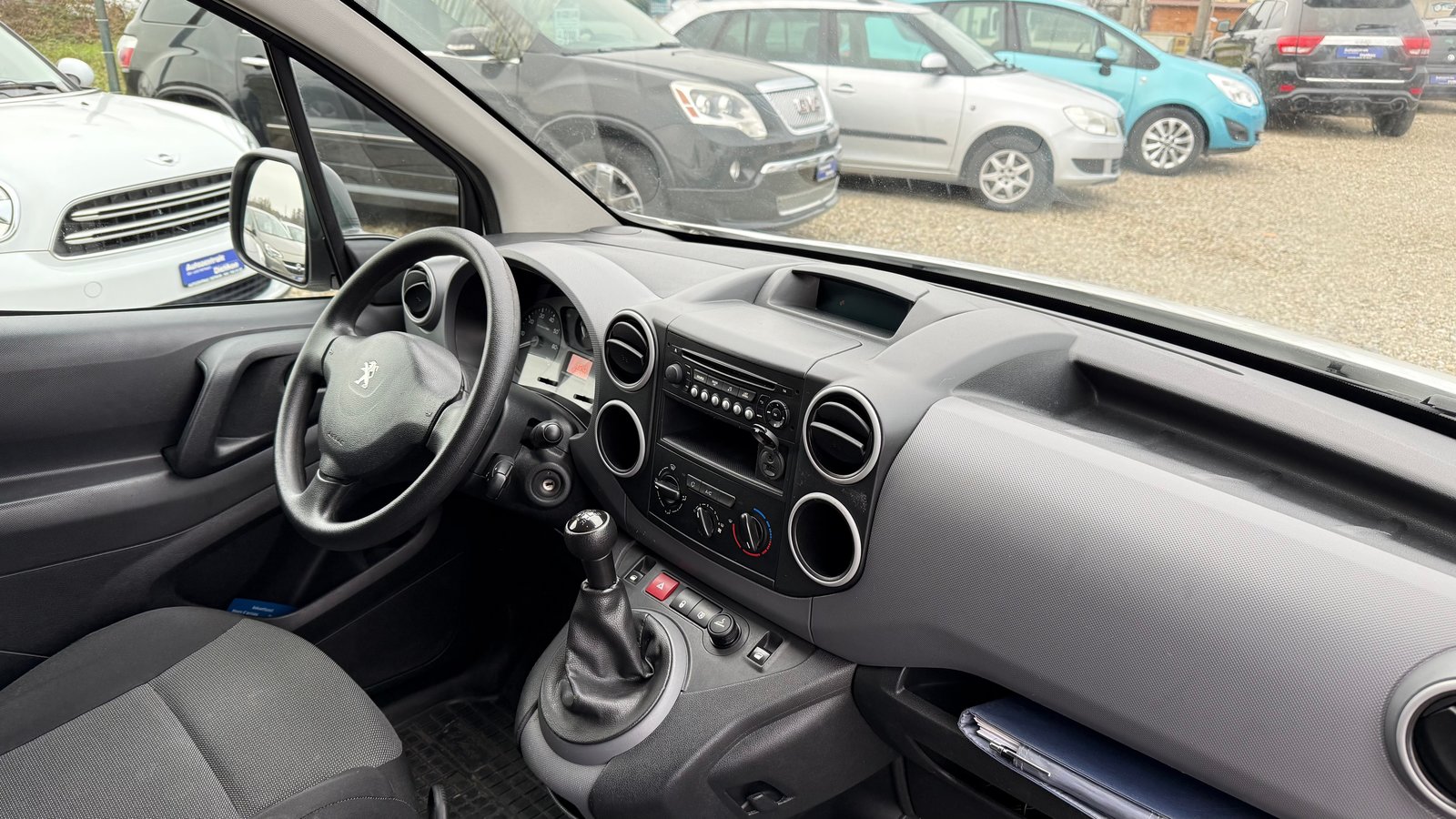 PEUGEOT Partner 1.6BlueHDI Allure, Diesel, Occasion / Gebraucht, Handschaltung - 5