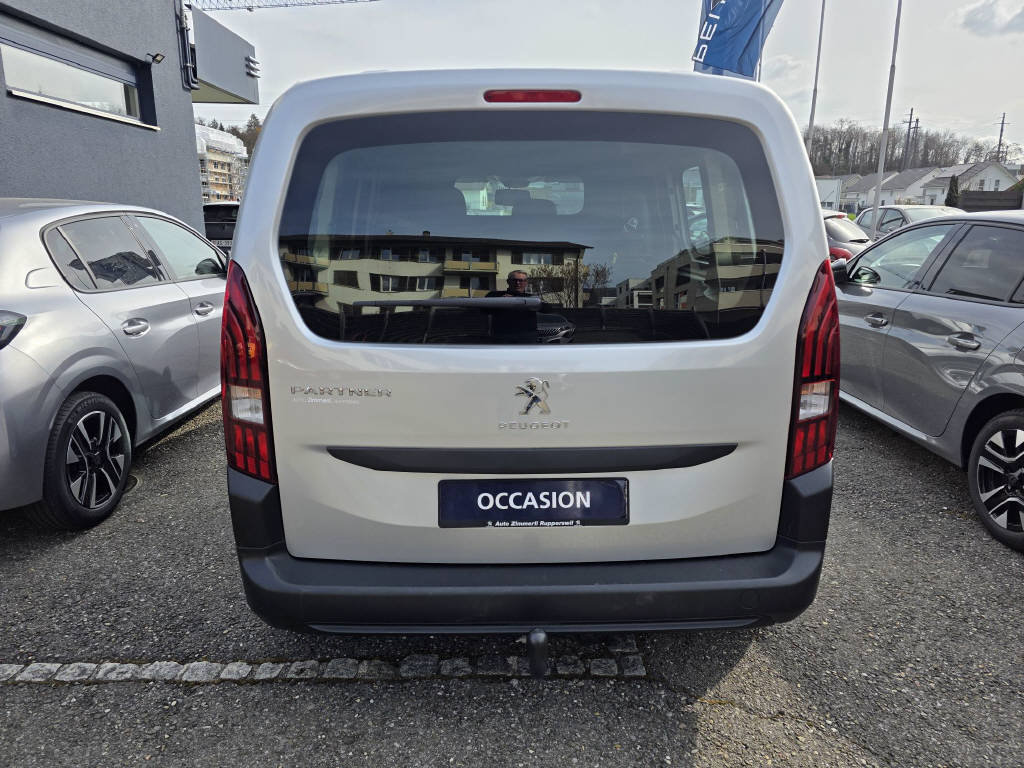 PEUGEOT Partner Kaw. 650 Standard 1.2 PureTech 110 Premium S/S, Petrol, Second hand / Used, Manual - 3