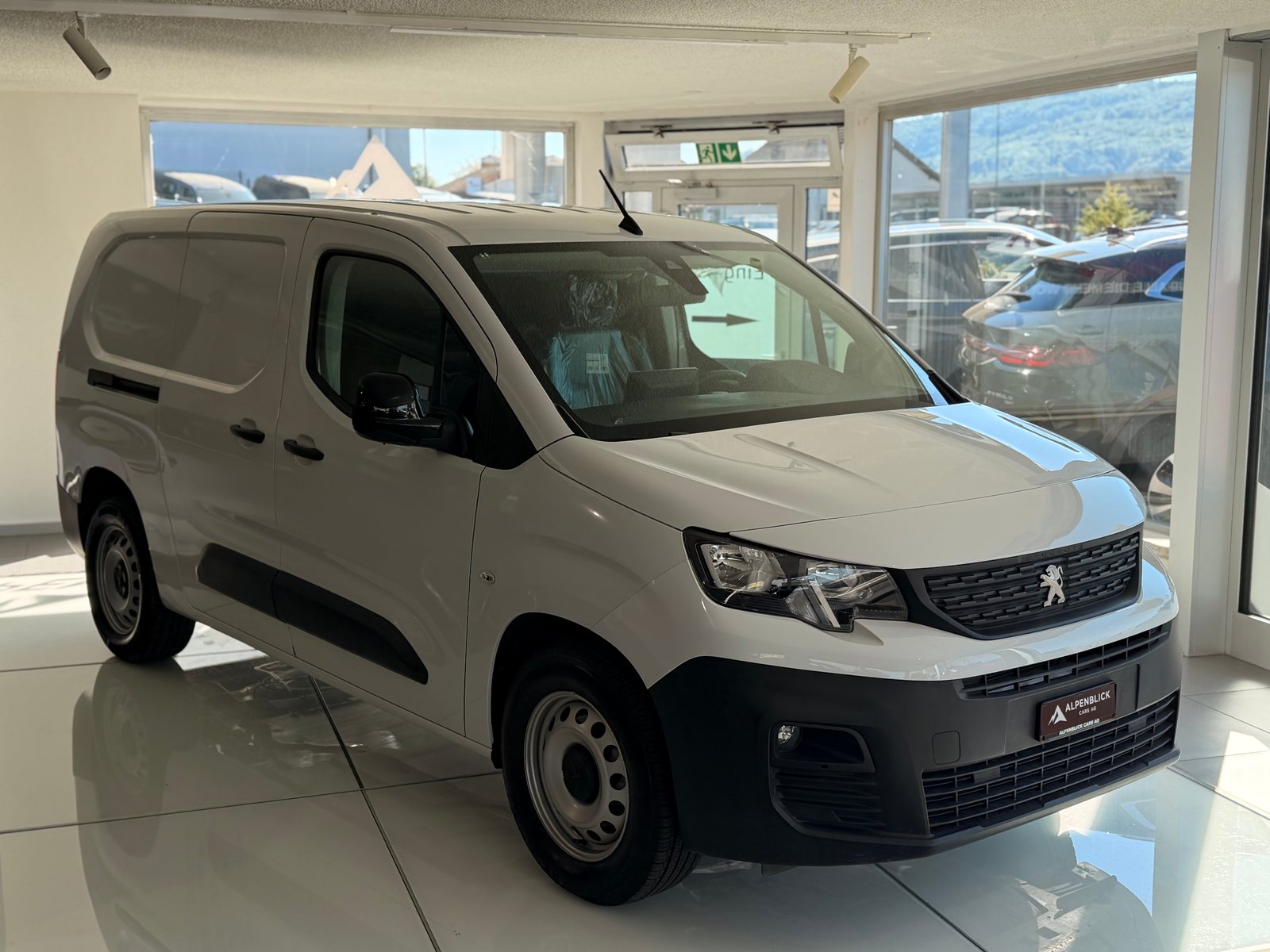 PEUGEOT e-Partner 50kWh Long 3.5KW Ladung, Elektro, Occasion / Gebraucht, Automatik - 5