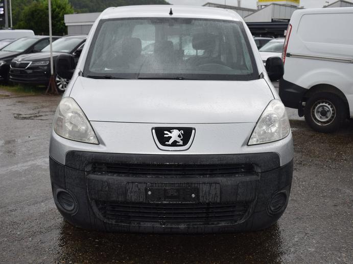 PEUGEOT Partner 1.6i Urban, Petrol, Second hand / Used, Manual