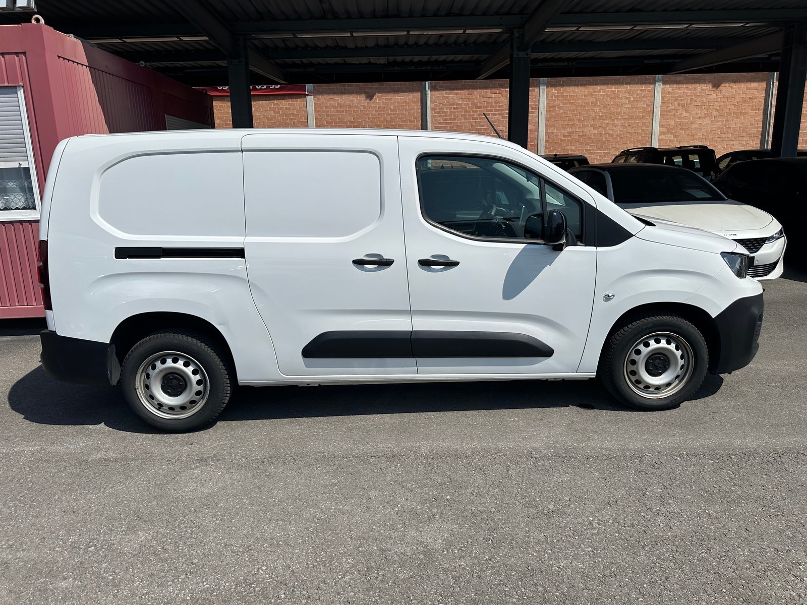 PEUGEOT Partner 1.5 Blue HDi s/s Asphalt Long EAT8 1000kg, Diesel, Occasion / Utilisé, Automatique - 3