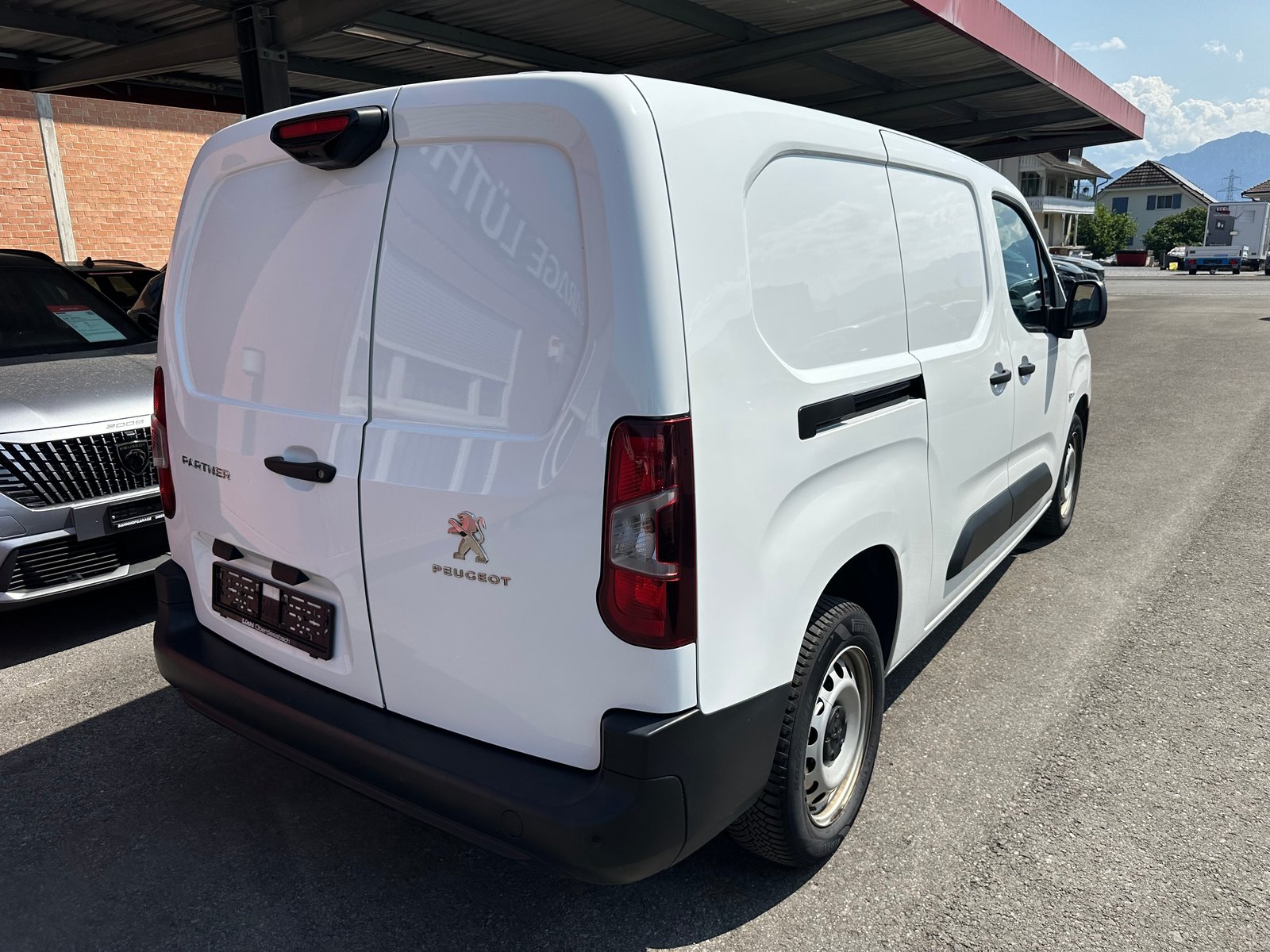 PEUGEOT Partner 1.5 Blue HDi s/s Asphalt Long EAT8 1000kg, Diesel, Occasion / Utilisé, Automatique - 4