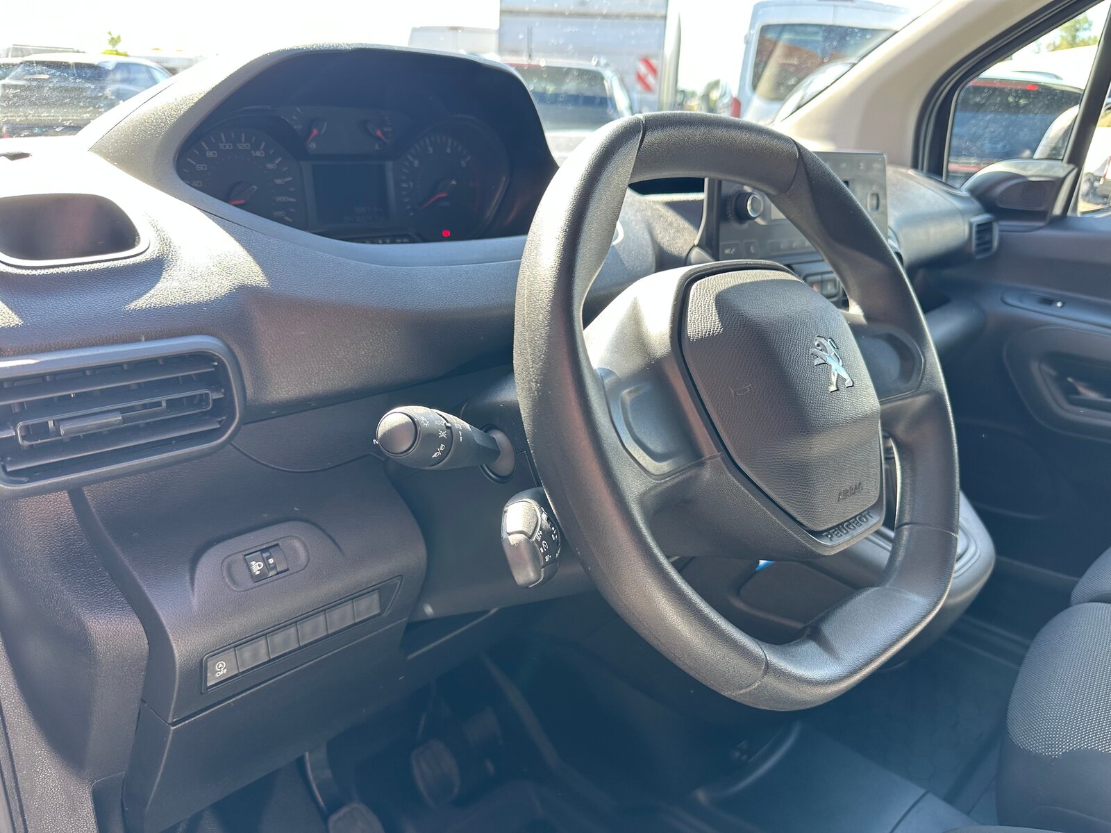PEUGEOT Partner 1.5 Blue HDi s/s Premium 1000kg, Diesel, Occasion / Gebraucht, Handschaltung - 5