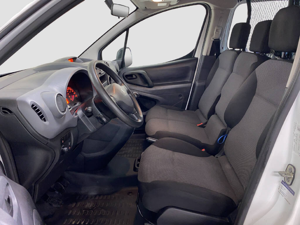 PEUGEOT Partner Kaw. L1 1.6 BlueHDI 100 PS Active, Diesel, Occasion / Gebraucht, Handschaltung - 6