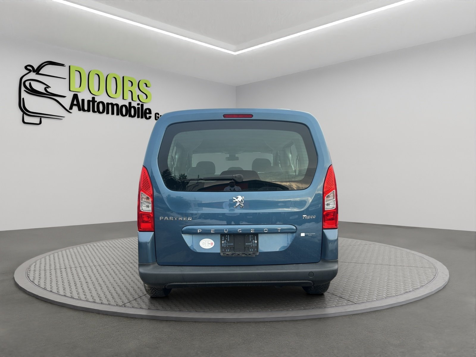 PEUGEOT Partner 1.6 Trendy, Petrol, Second hand / Used, Manual - 5