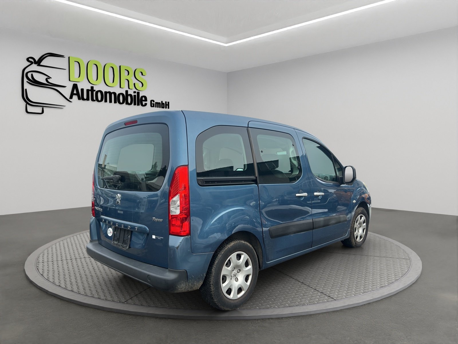 PEUGEOT Partner 1.6 Trendy, Petrol, Second hand / Used, Manual - 6