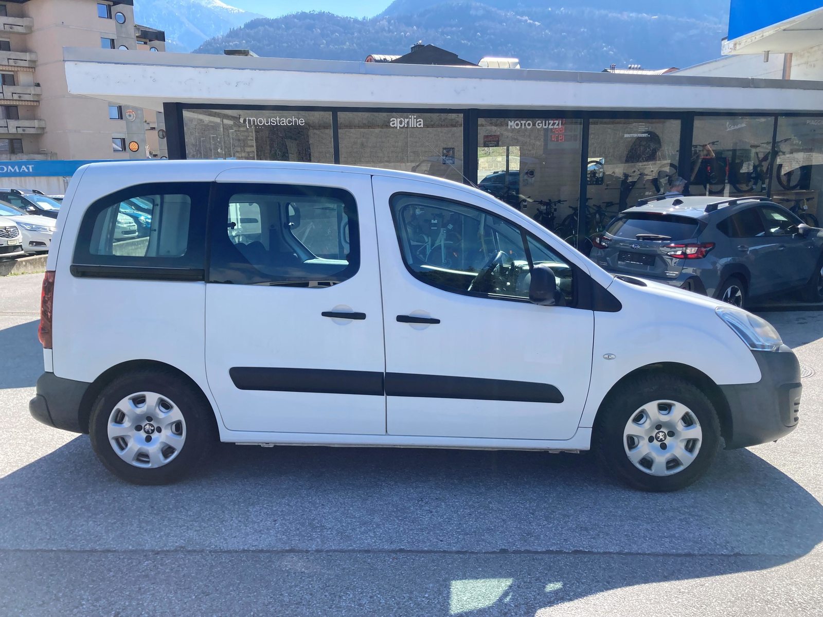 PEUGEOT Partner Tepee 1.6 98 Access, Benzin, Occasion / Gebraucht, Handschaltung - 4