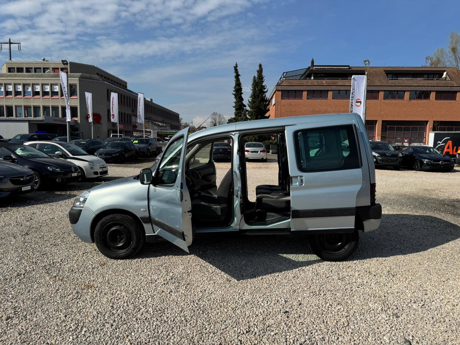 PEUGEOT Partner 1.4 XR, Essence, Occasion / Utilisé, Manuelle - 3