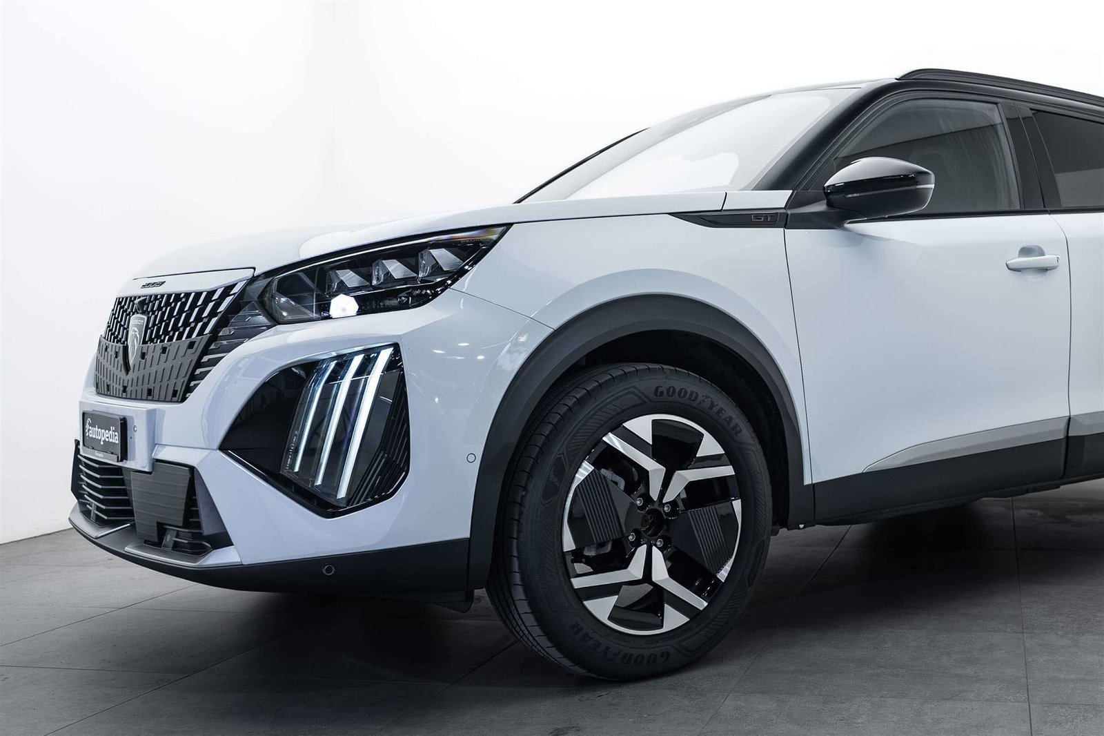 PEUGEOT Peugeot 2008 1.2 PureTech GT Automat, Hybride Léger Essence/Électricité, Occasion / Utilisé, Automatique - 2