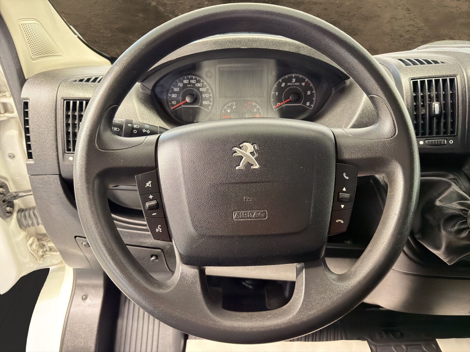 PEUGEOT PEUGEOT Boxer 2.0 HDI 335 Active L2H2 *3-Sitzer*, Diesel, Occasioni / Usate, Manuale - 7