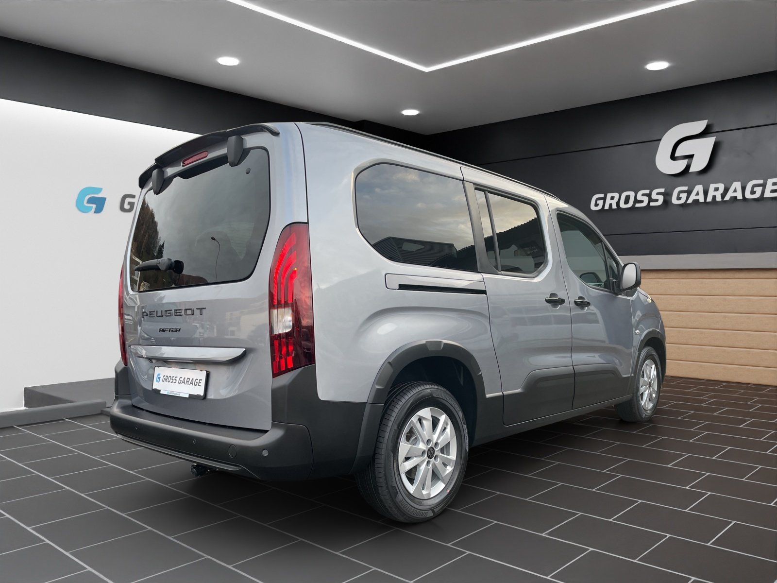 PEUGEOT Rifter NEW Long 1.5 BHDi Allure, Diesel, New car, Automatic - 4
