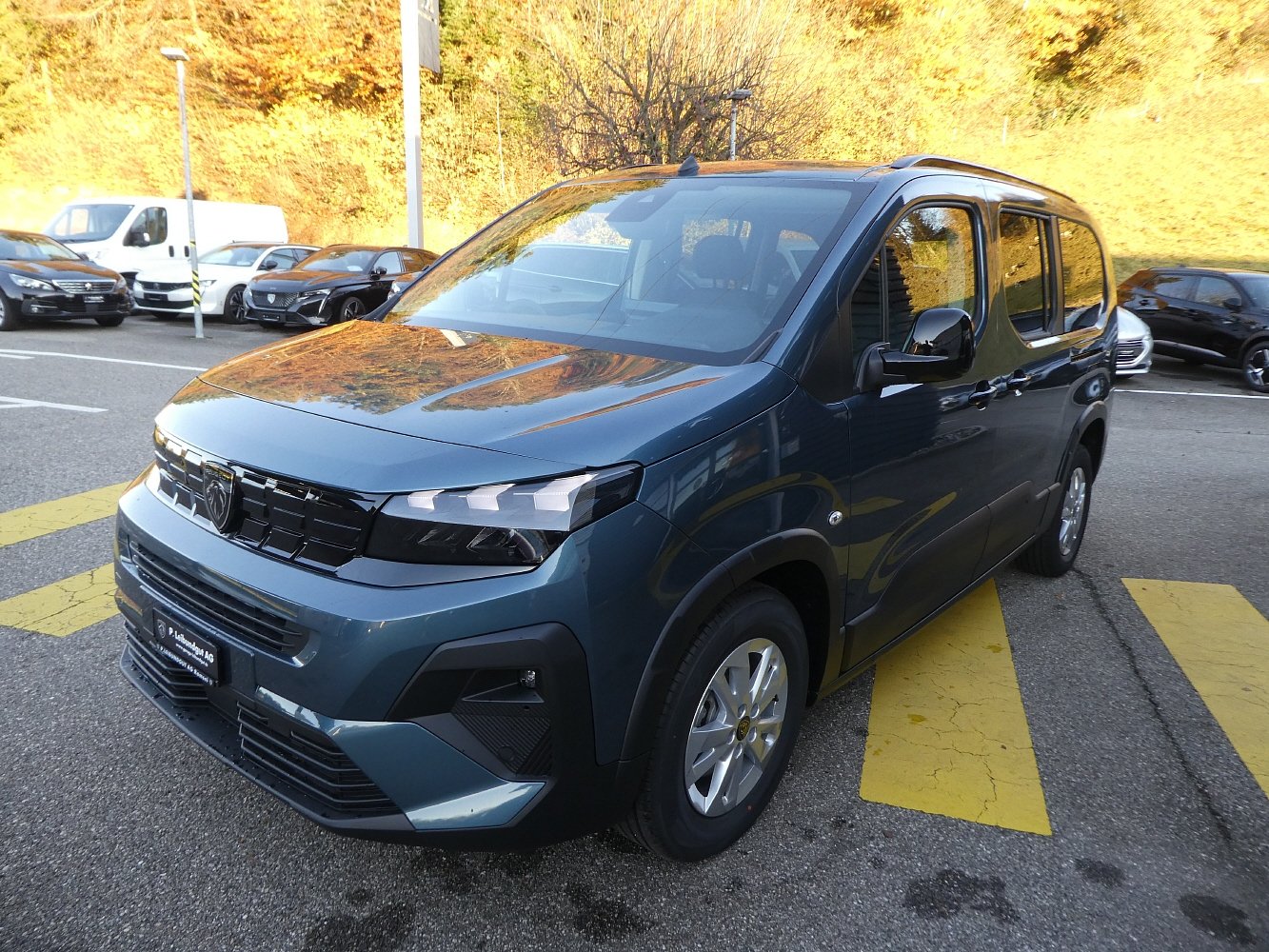 PEUGEOT Rifter Long 1.5 BlueHDi 130 Allure Limited Edition 7 Sitze, Diesel, Auto nuove, Automatico - 4