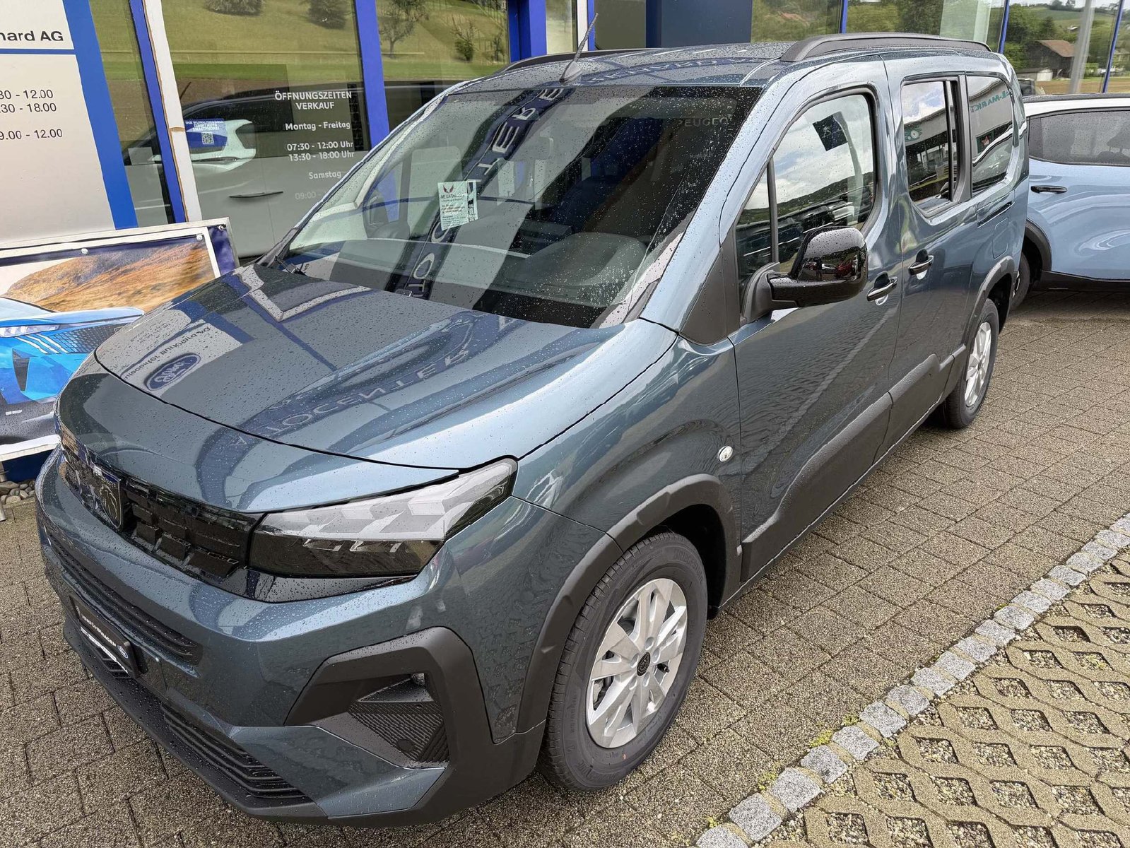 PEUGEOT Rifter Long 1.5 HDi 7-Plätzer Family Edition, Diesel, New car, Automatic - 2