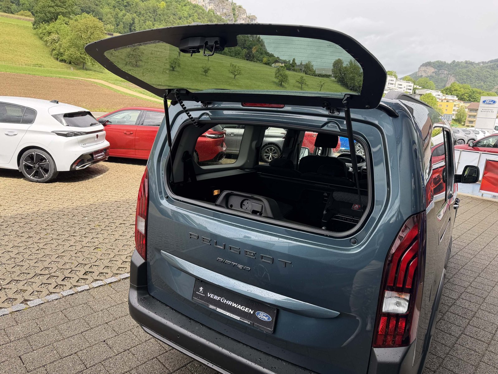PEUGEOT Rifter Long 1.5 HDi 7-Plätzer Family Edition, Diesel, New car, Automatic - 5