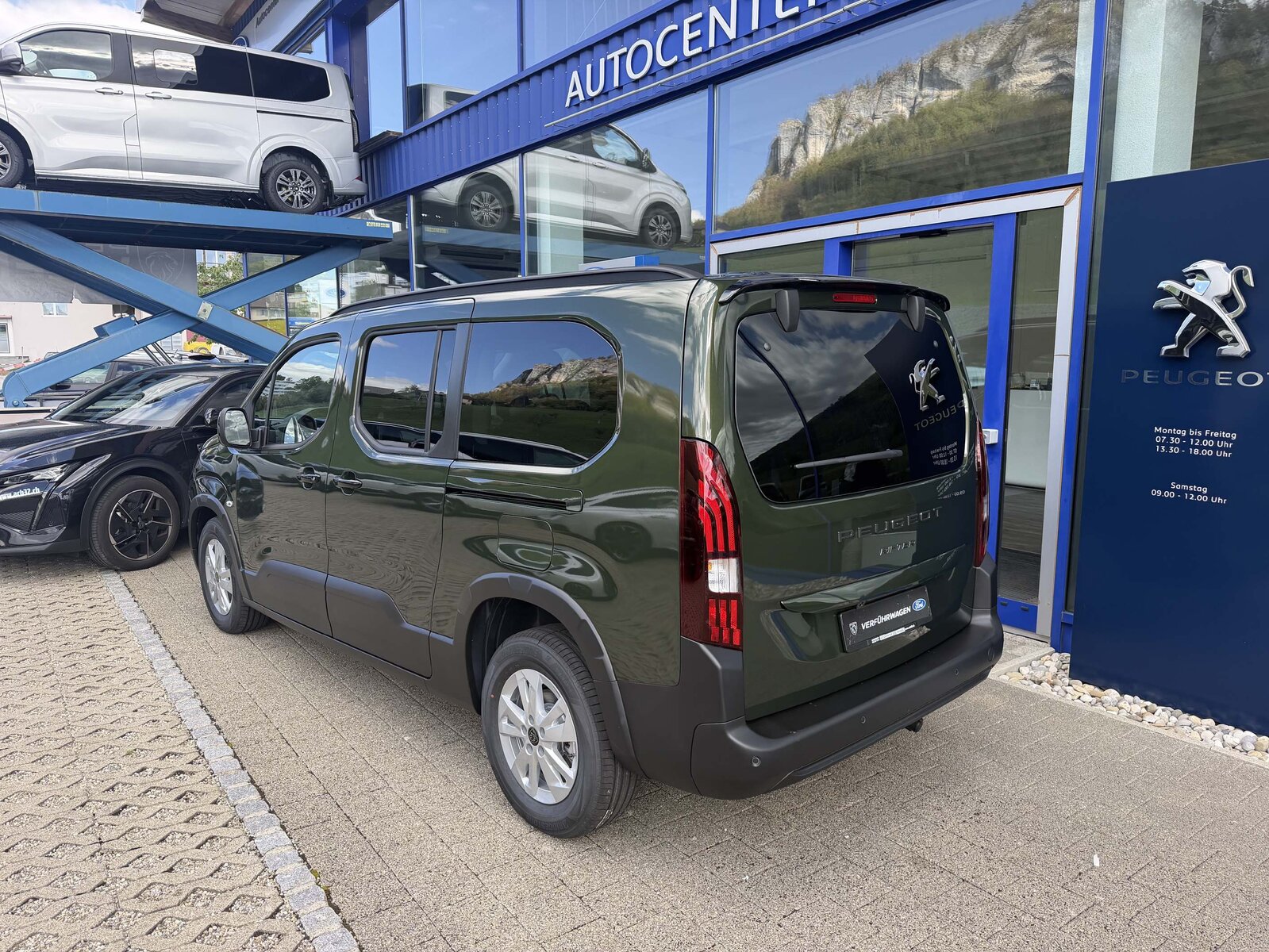 PEUGEOT Rifter Long 1.5 HDi 7-Plätzer Family Edition 1.9% Leasing, Diesel, Auto nuove, Automatico - 3