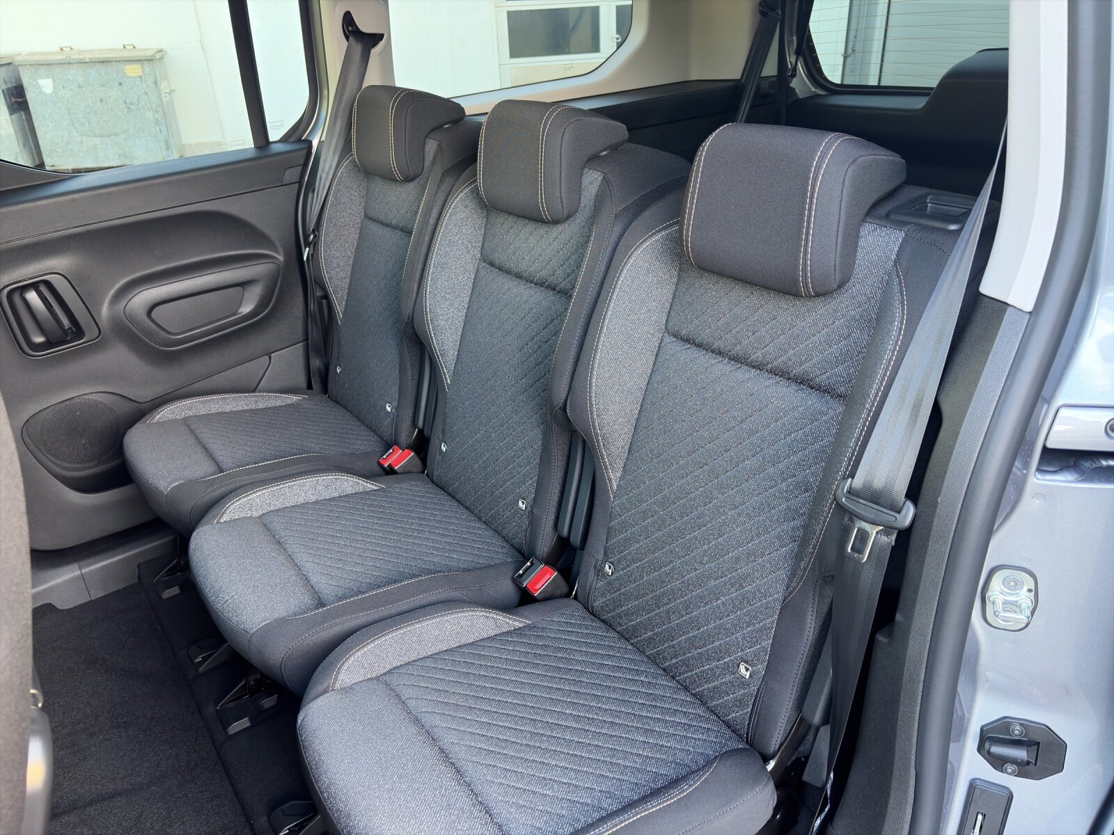 PEUGEOT Rifter Long 1.5 BlueHDi 130 Fa, Diesel, Neuwagen, Automatik - 5