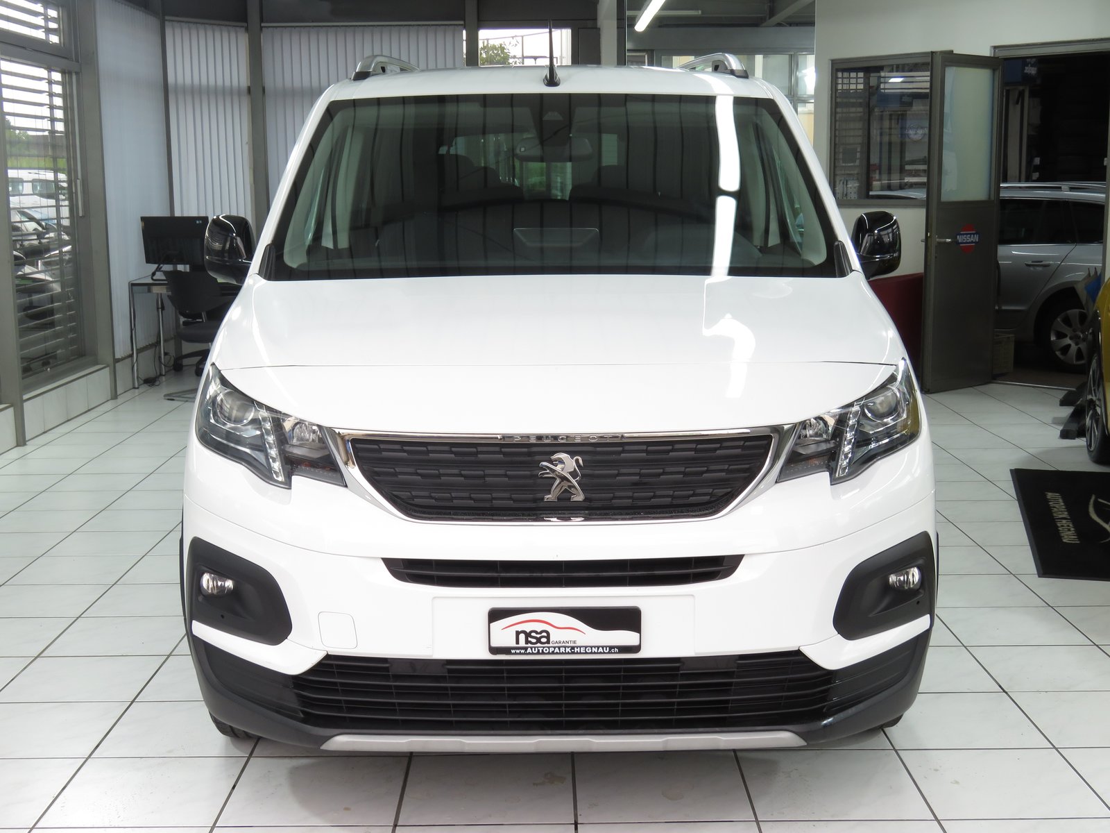 PEUGEOT Rifter Long 1.2 PureTech 7-PLätzer Allure Pack EAT8, Benzina, Occasioni / Usate, Automatico - 2