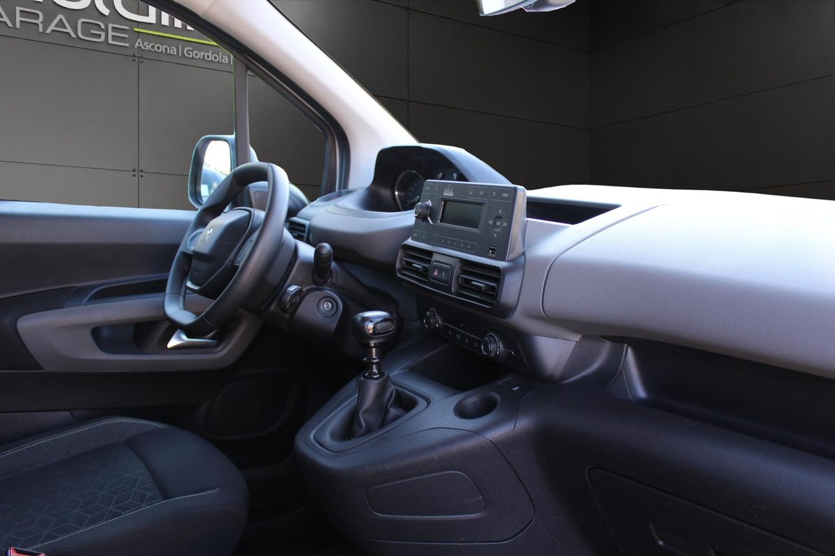 PEUGEOT Rifter 1.2 PureTech Active, Benzin, Occasion / Gebraucht, Handschaltung - 7