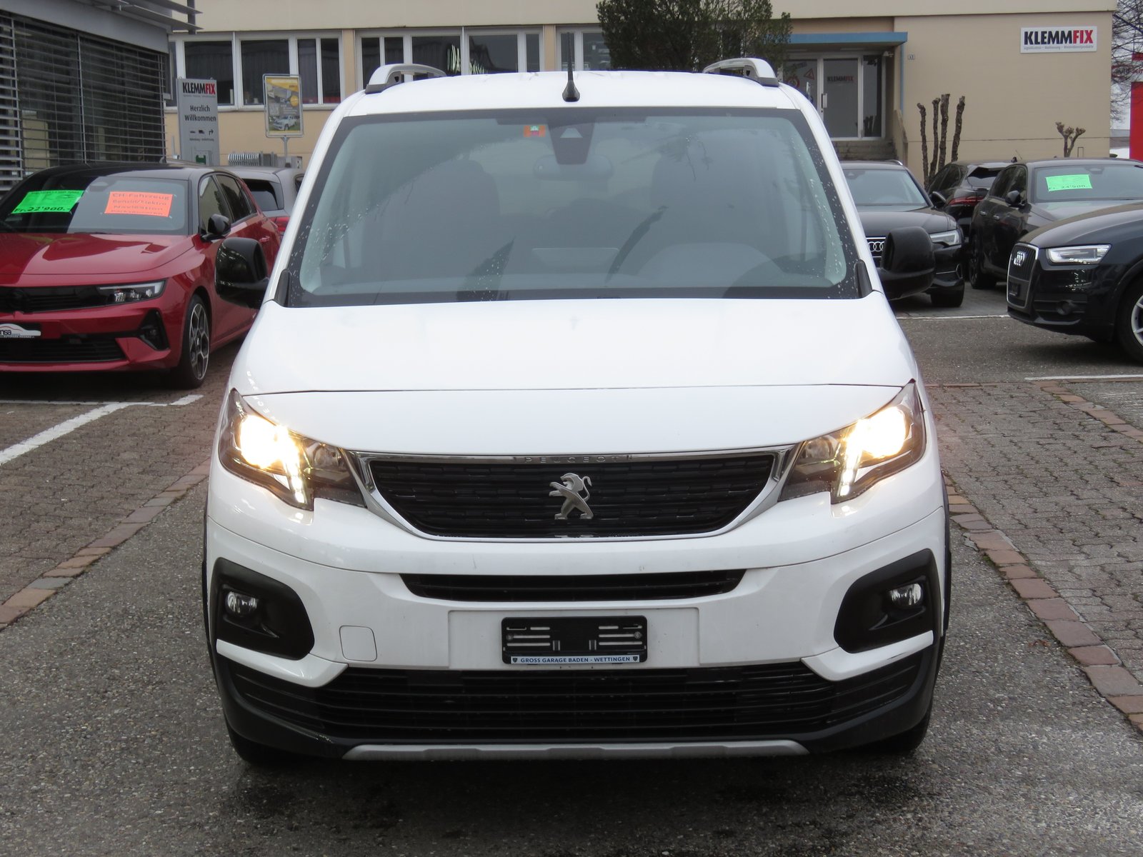 PEUGEOT Rifter Long 1.2 PureTech 7PL Allure EAT8, Essence, Occasion / Utilisé, Automatique - 2